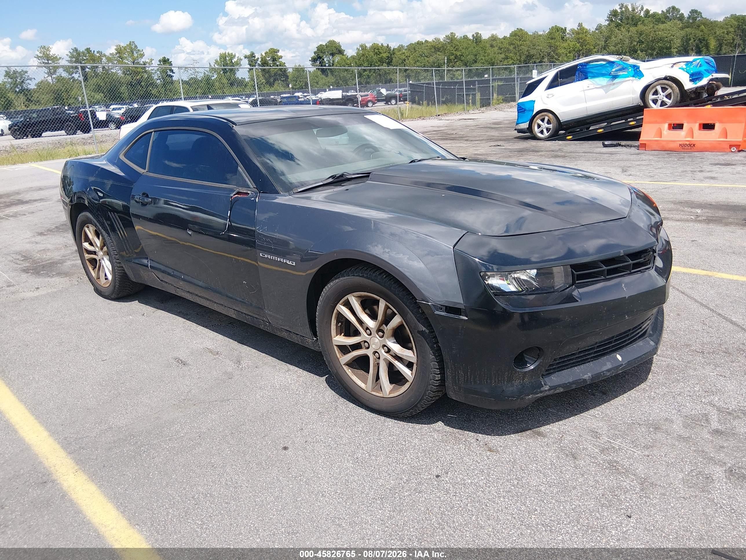 2014 Chevrolet Camaro LT, VIN 2G1FB1E39E9263588 — Обычный износ