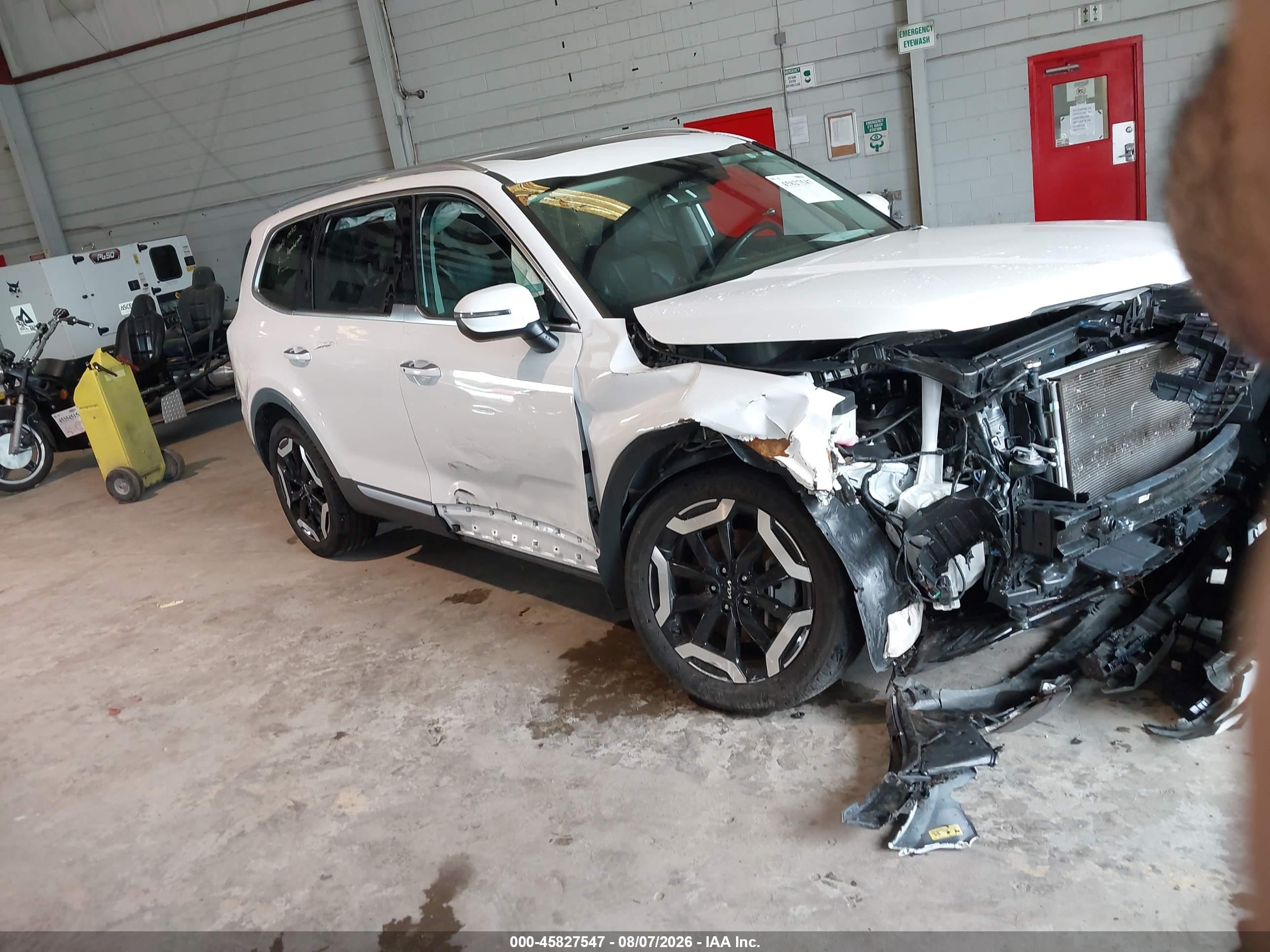 2025 Kia Telluride S, VIN 5XYP6DGC8SG590899 — Перед