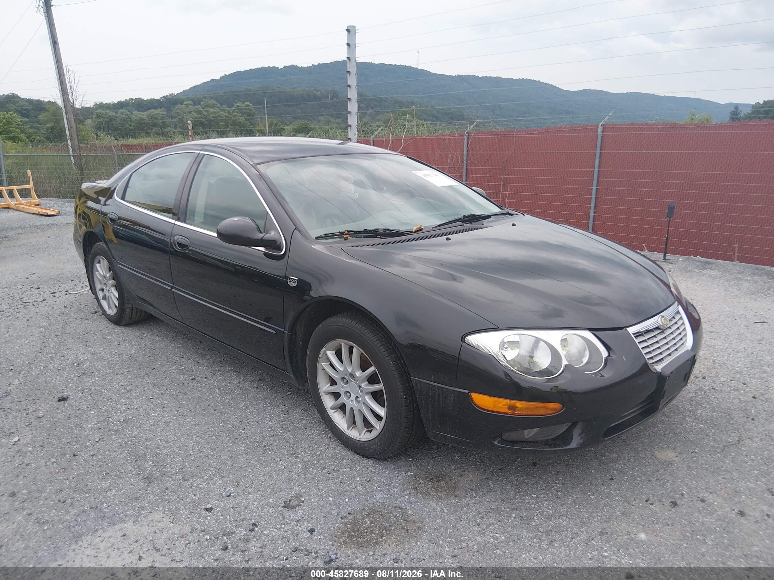 2004 Chrysler 300M M, VIN 2C3AE66G74H601487 — Зад