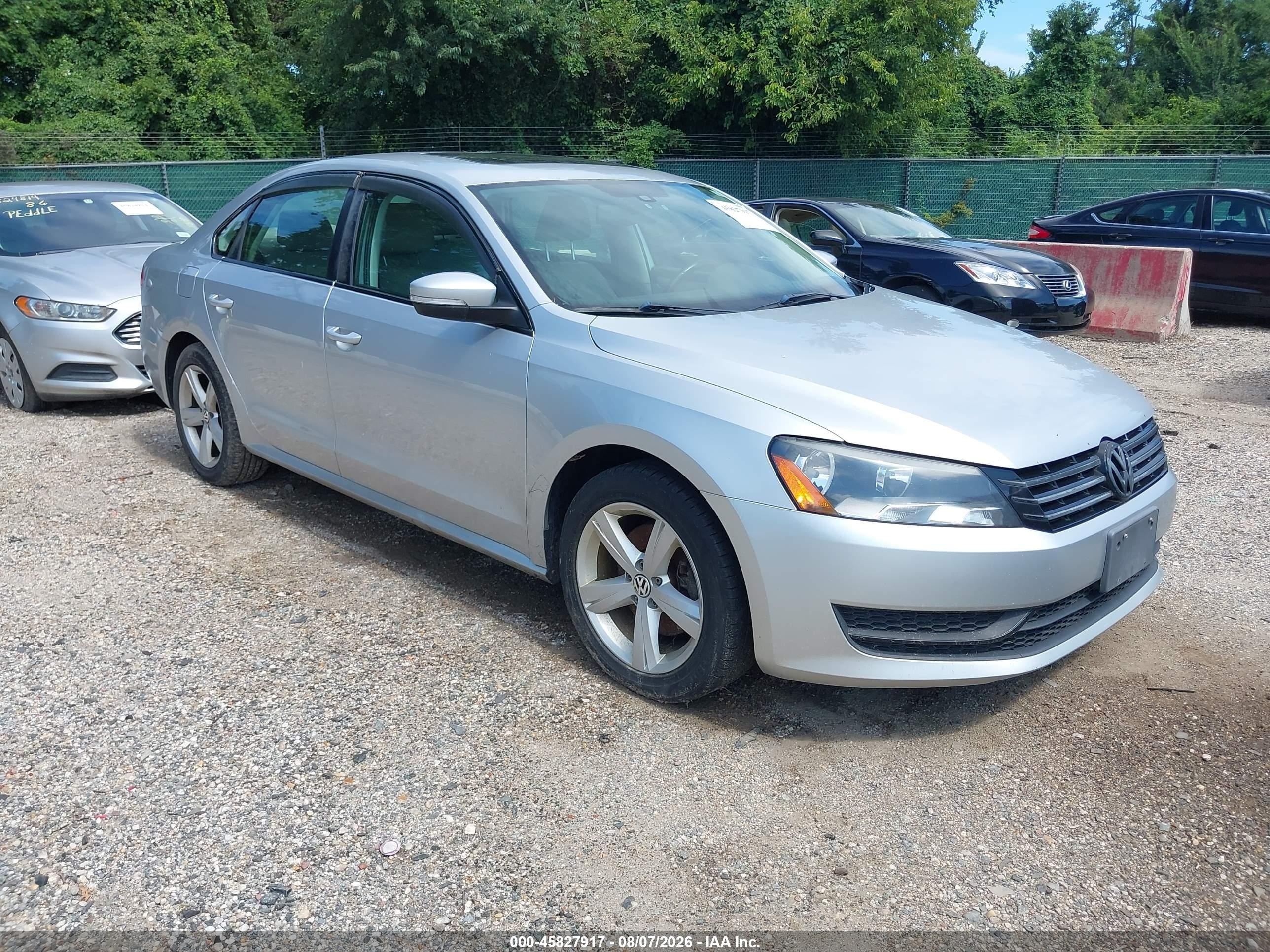 2013 Volkswagen Passat SE, VIN 1VWBN7A36DC034070 — Обычный износ