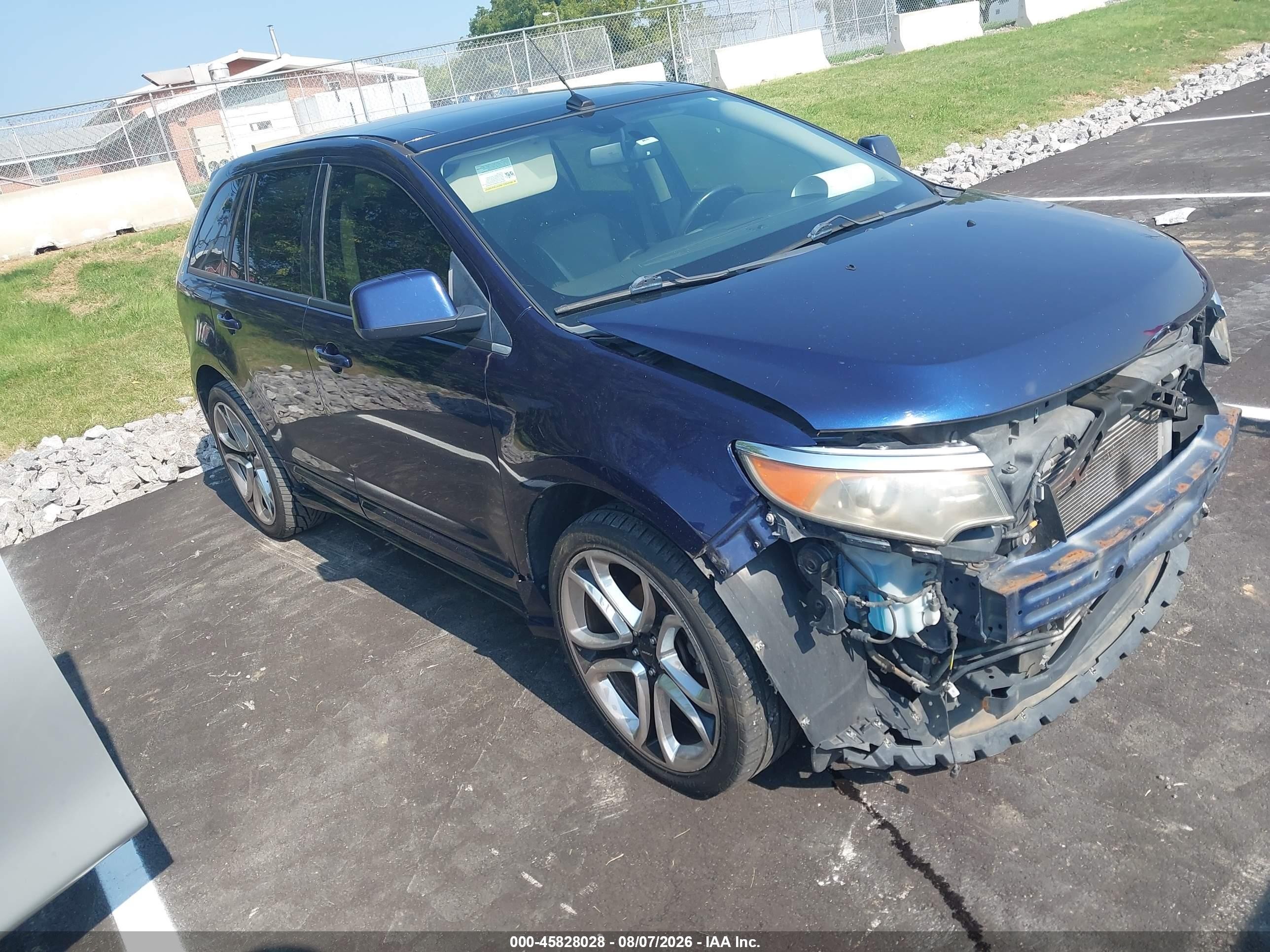 2011 Ford Edge Sport, VIN 2FMDK3AK1BBA08523 — Front end