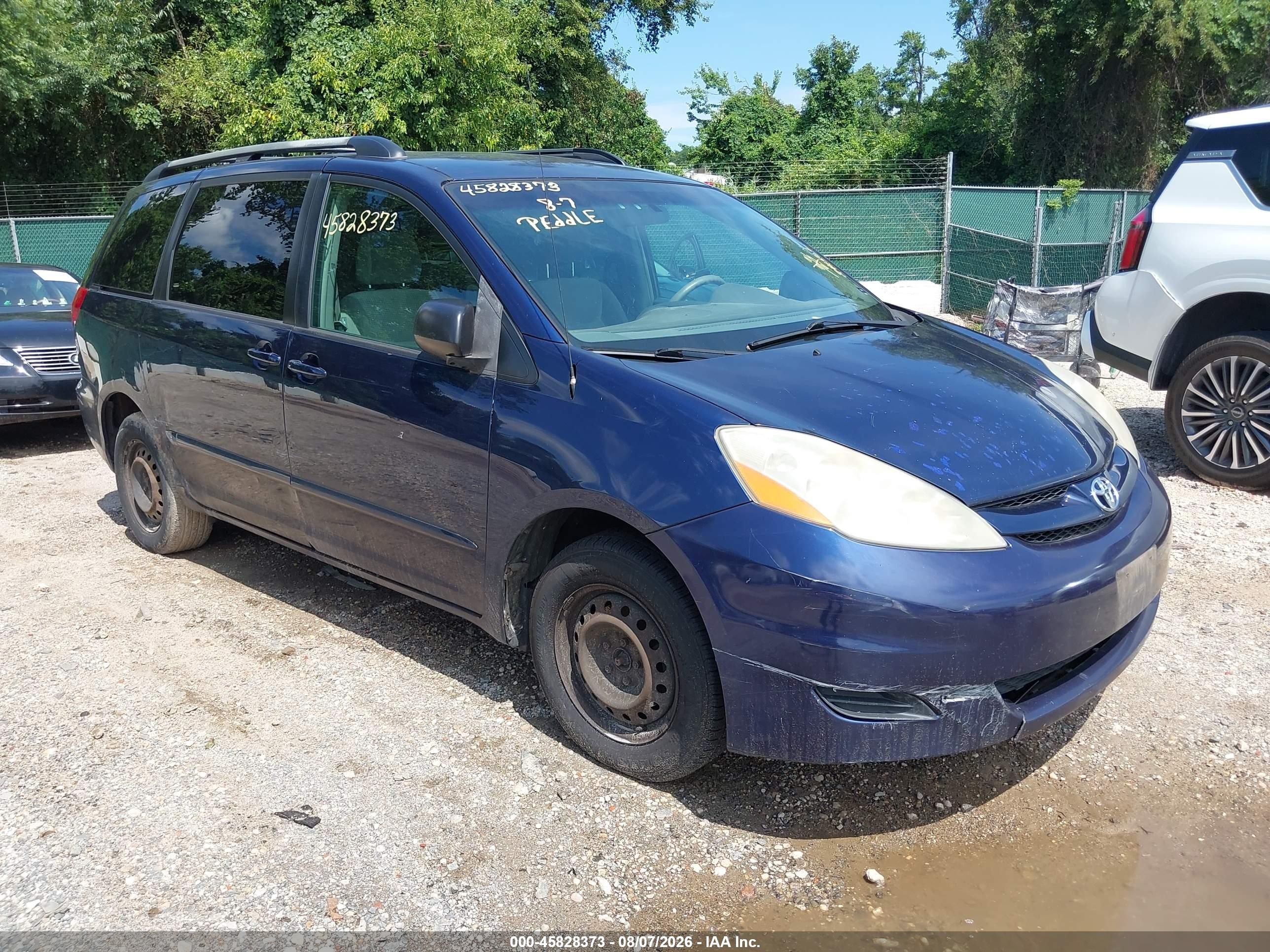 2007 Toyota Sienna LE, VIN 5TDZK23C87S035248 — Normal wear