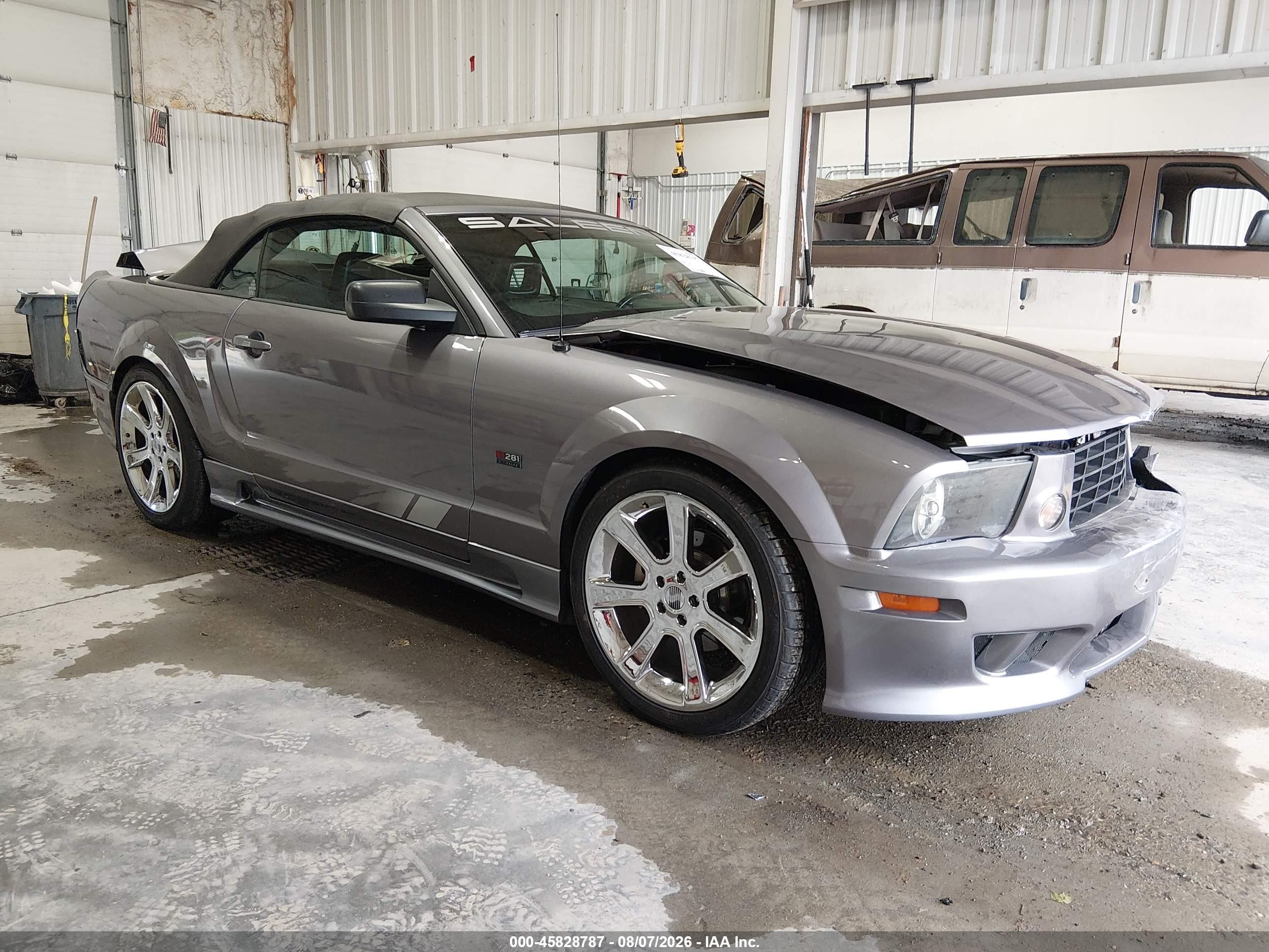2006 Ford Mustang GT Deluxe, VIN 1ZVFT85H165108778 — All over