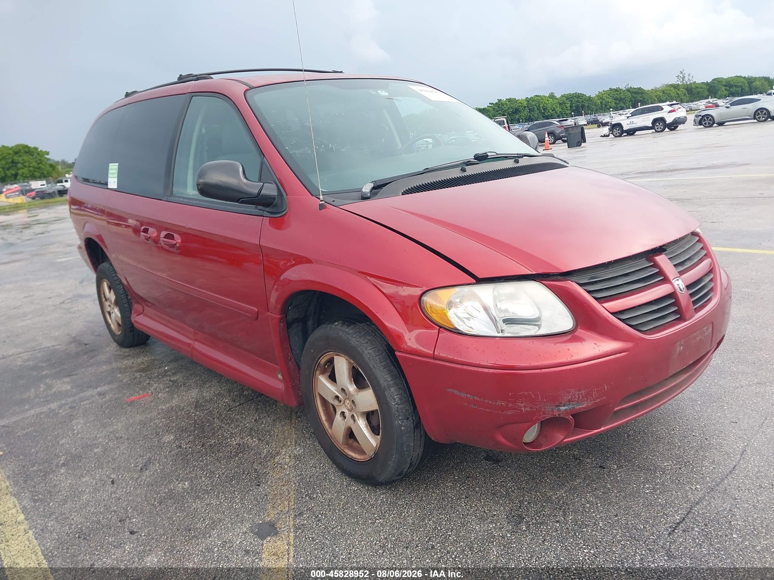 2007 Dodge Grand Caravan SXT, VIN 2D4GP44L37R313889 — Обычный износ