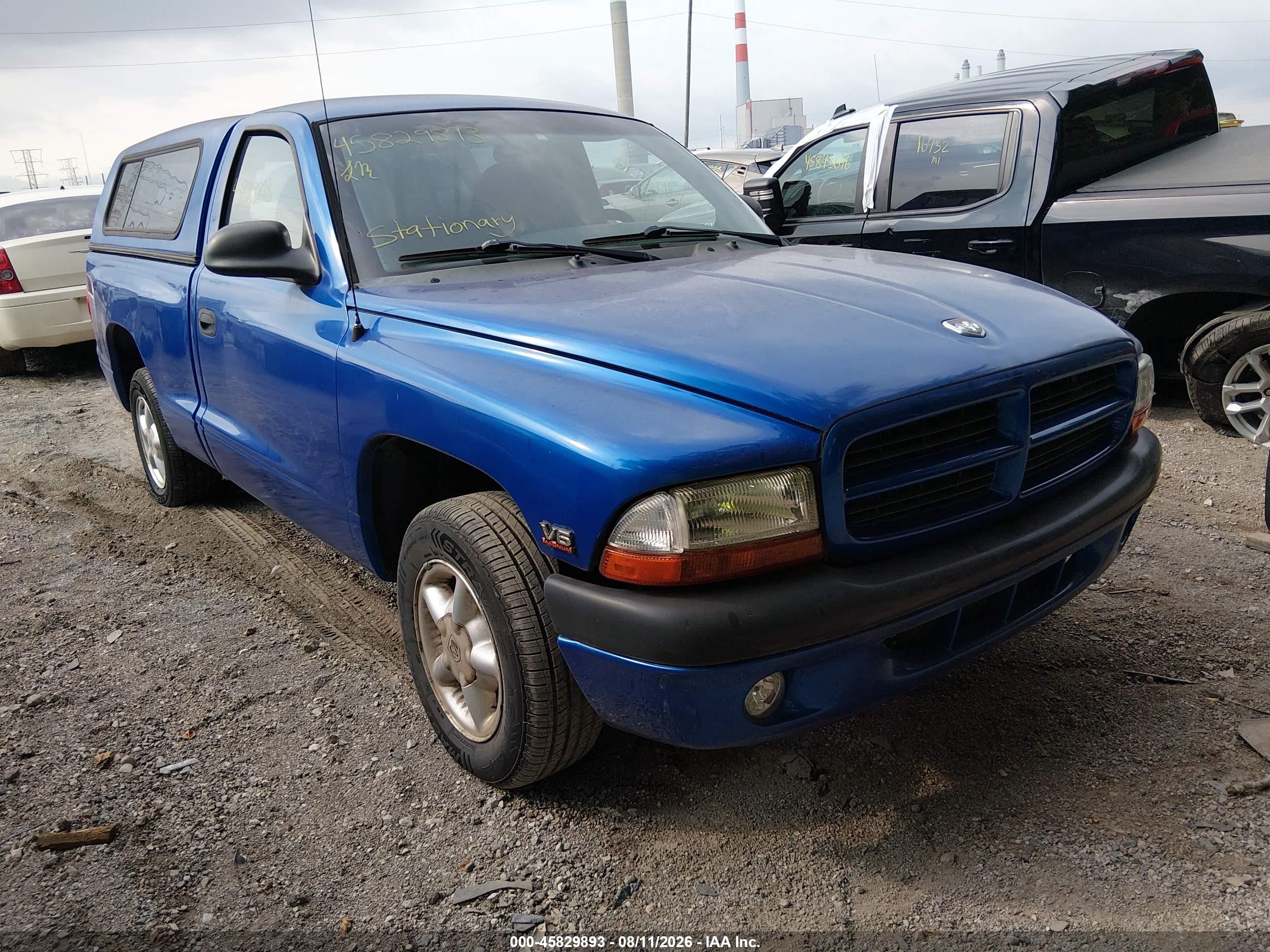 1999 Dodge Dakota SLT, VIN 1B7FL26X2XS258181 — Normal wear