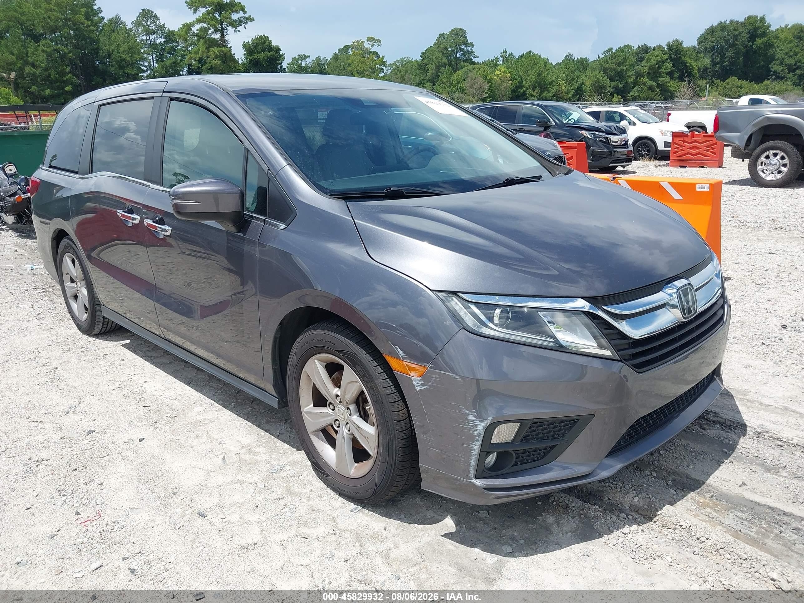 2018 Honda Odyssey EX, VIN 5FNRL6H50JB073907 — Обычный износ
