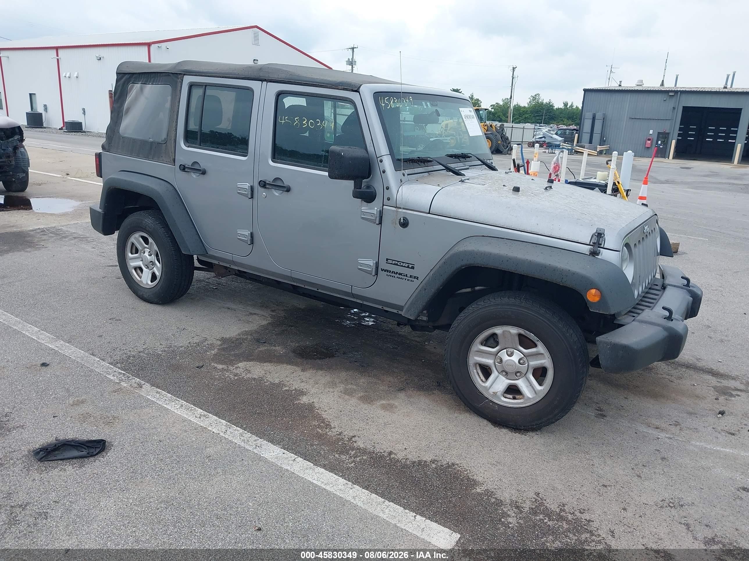 2015 Jeep Wrangler Unlimited Willys Wheeler, VIN 1C4BJWDG1FL760963 — Обычный износ
