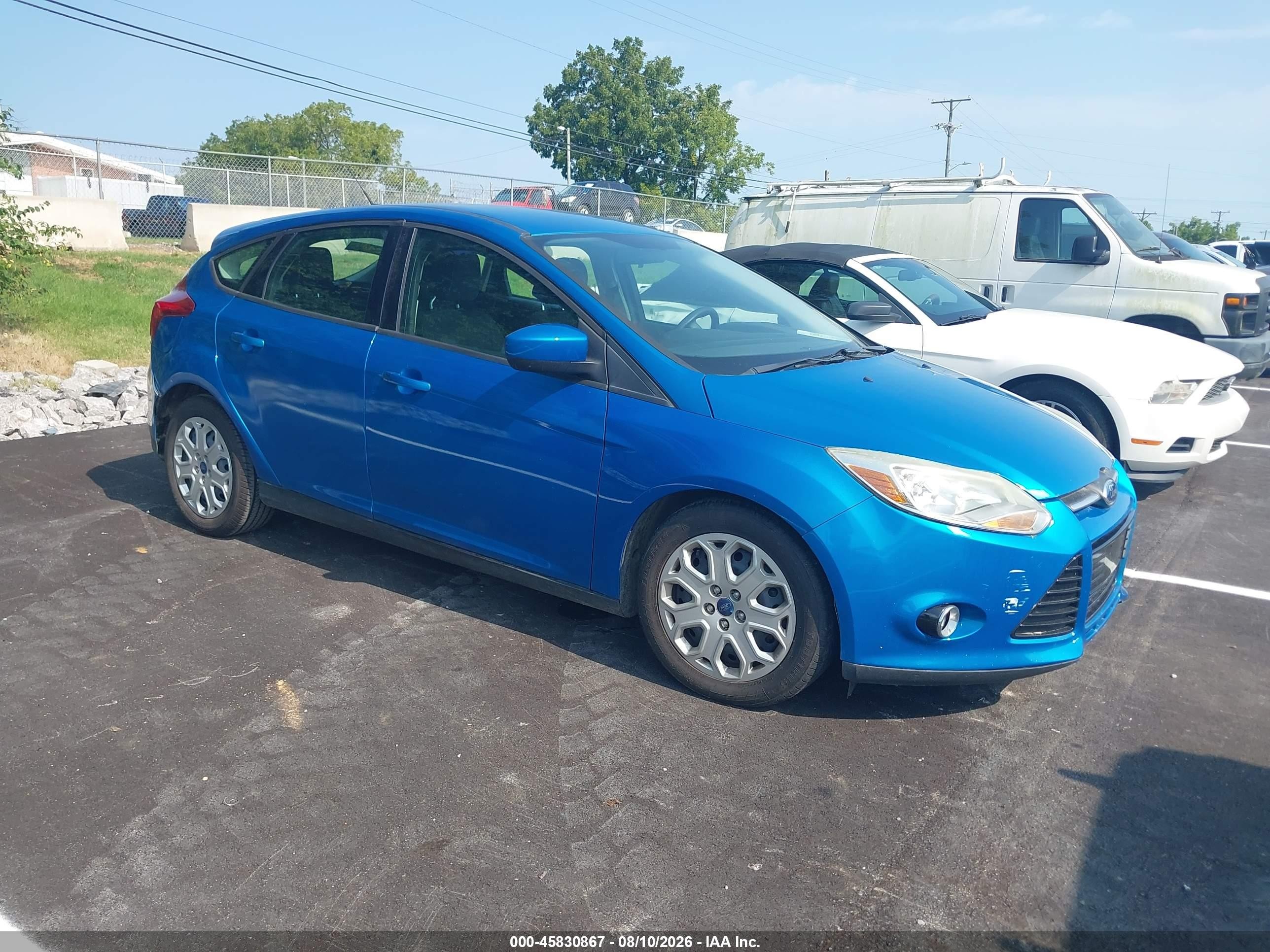 2012 Ford Focus SE, VIN 1FAHP3K21CL231108 — Normal wear