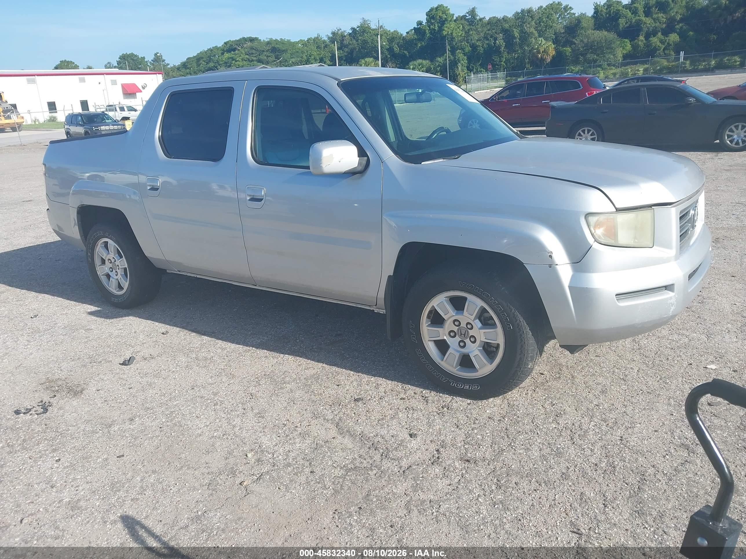 2008 Honda Ridgeline RTS, VIN 2HJYK16448H501621 — Normal wear