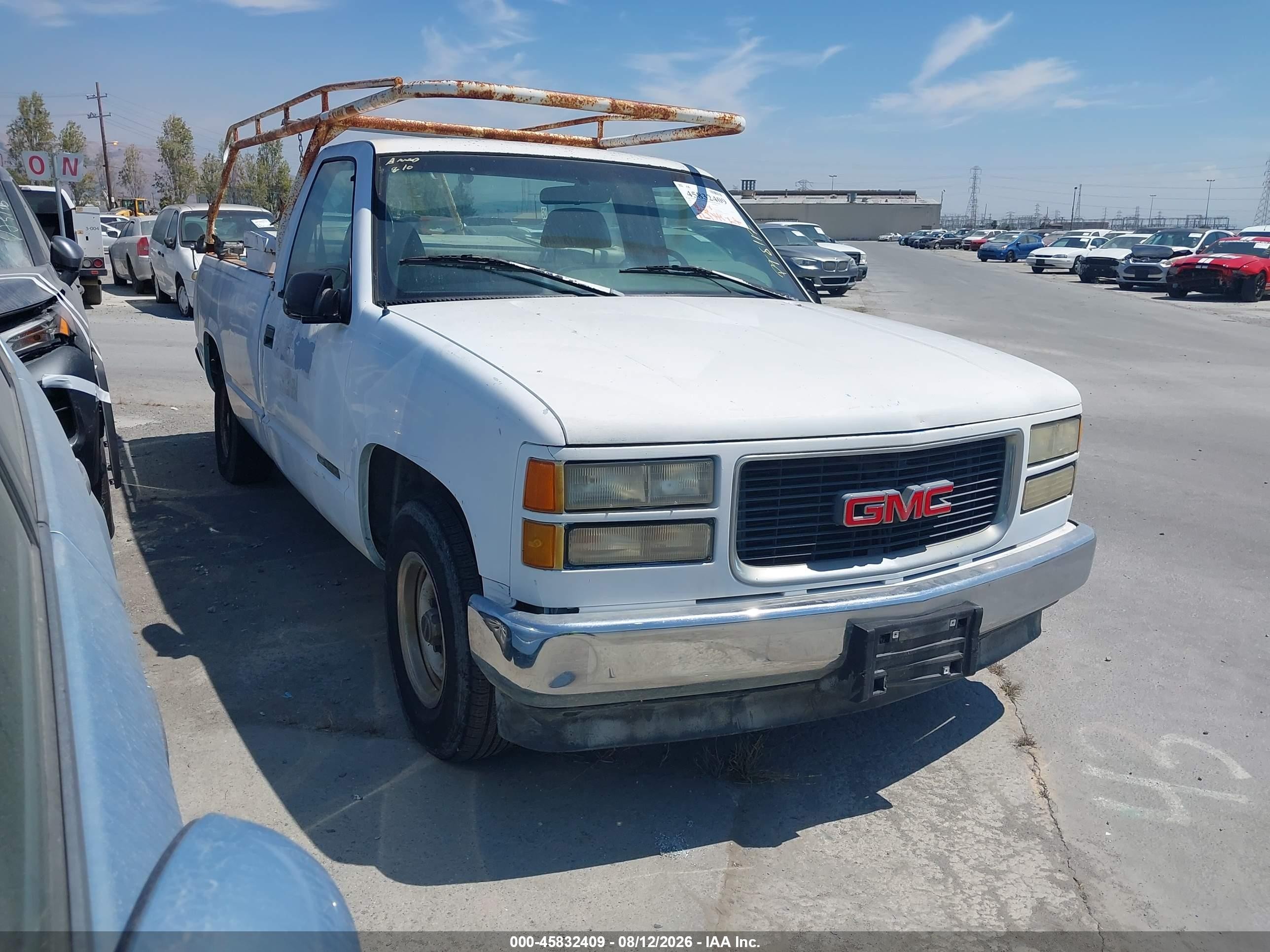 1995 GMC Sierra 1500, VIN 1GTEC14H3SZ550911 — Normal wear