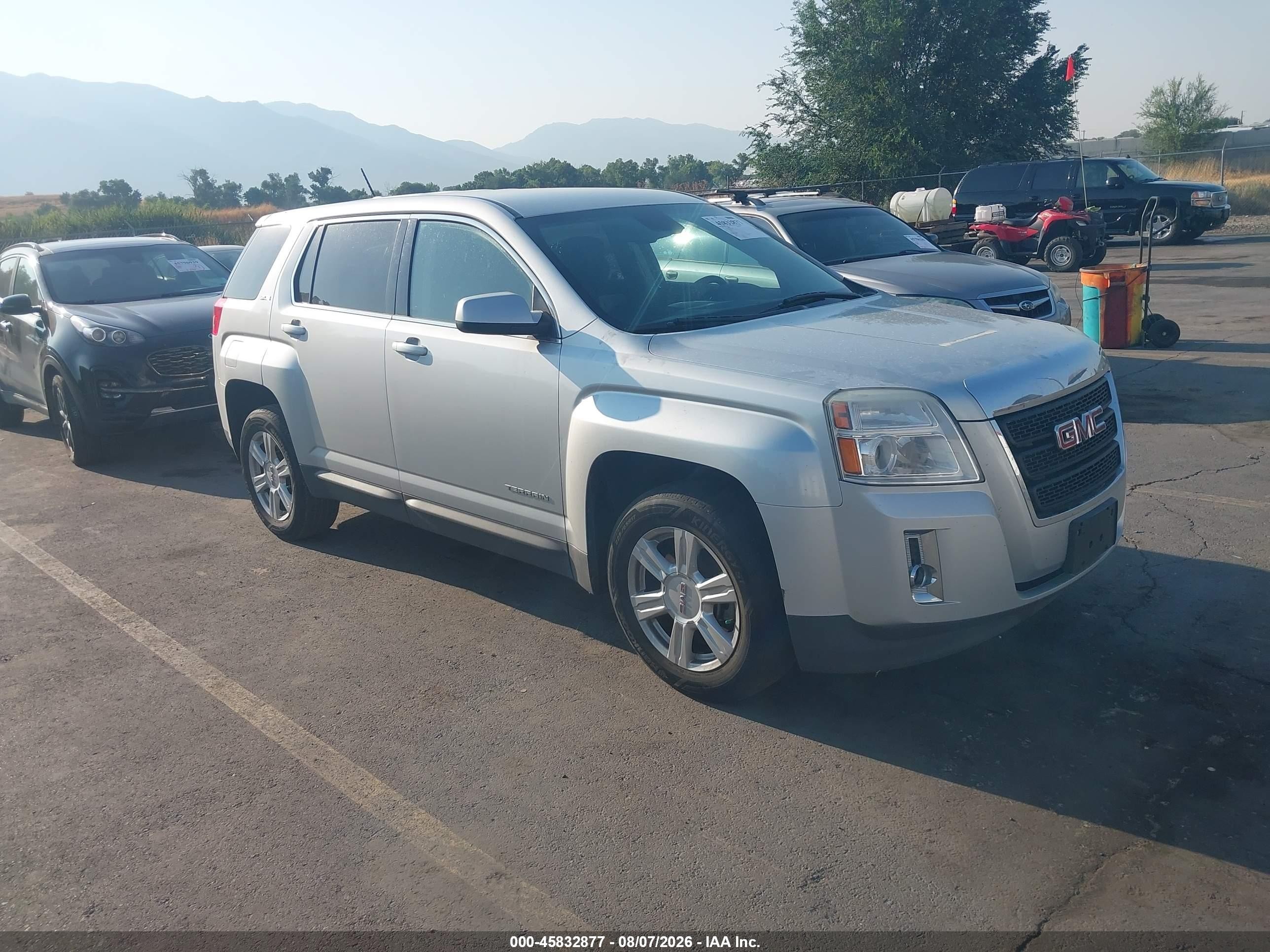 2015 GMC Terrain SLE, VIN 2GKFLVEK2F6122520 — Normal wear