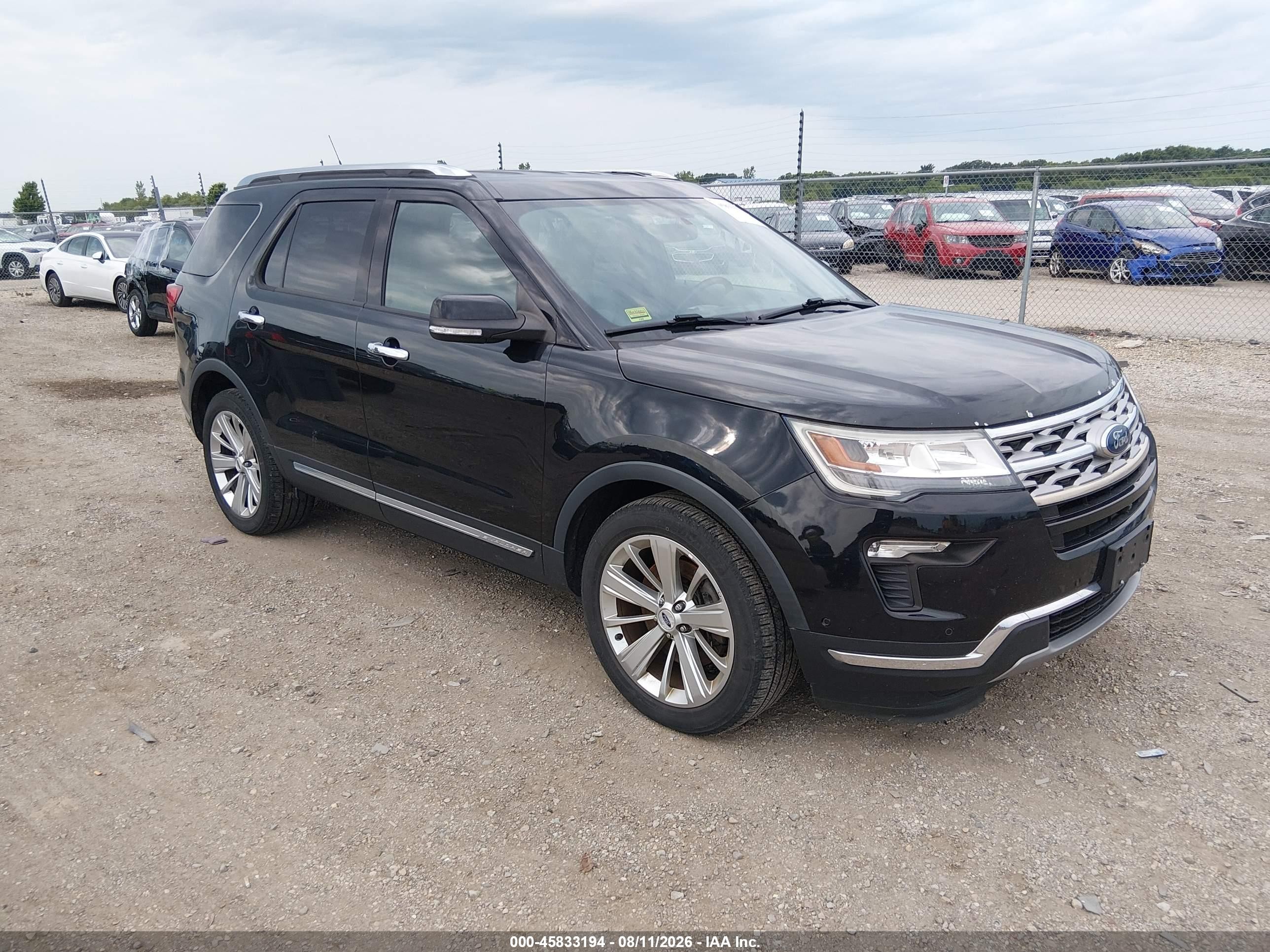 2019 Ford Explorer Limited, VIN 1FM5K7F80KGA64180 — Front end