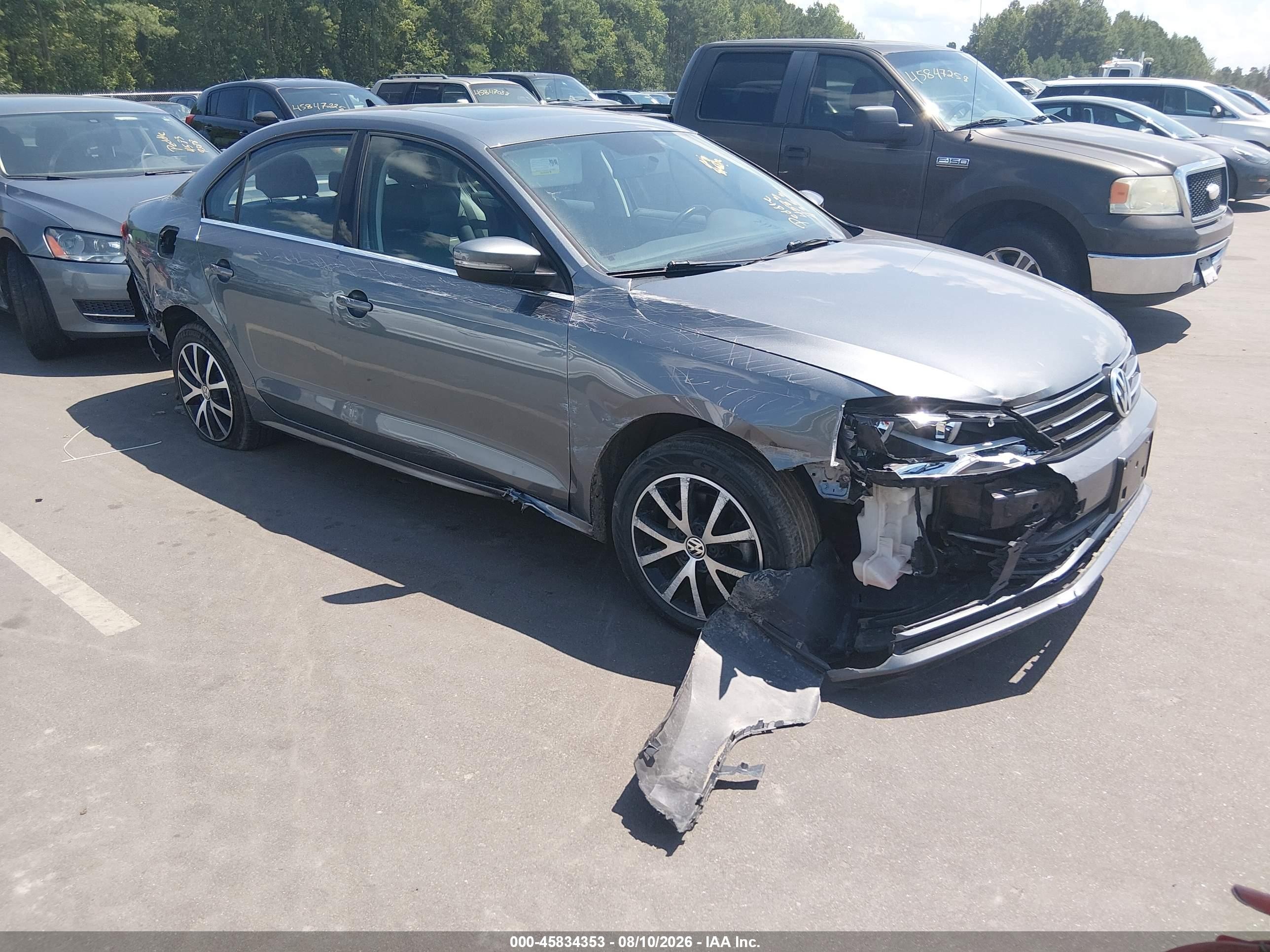 2017 Volkswagen Jetta SE, VIN 3VWDB7AJ1HM410632 — Normal wear