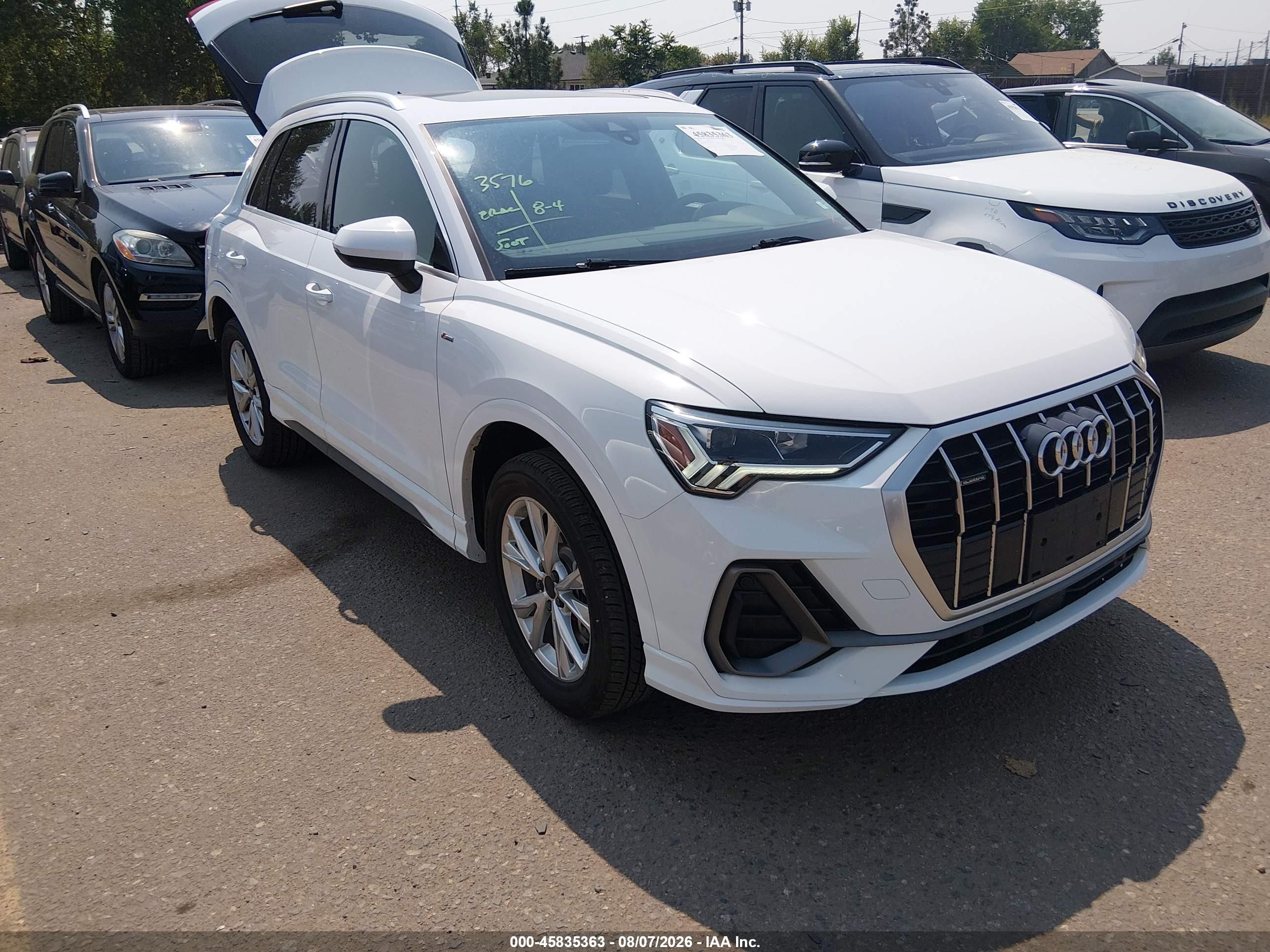 2025 Audi Q3 S line Premium, VIN WA1DECF33S1016223 — Rear end