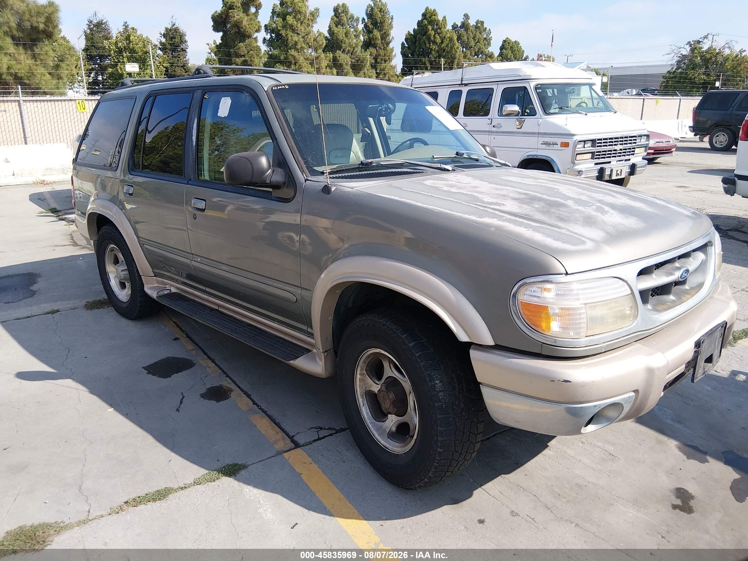 1999 Ford Explorer XLT, VIN 1FMZU34E9XZA40985 — Обычный износ