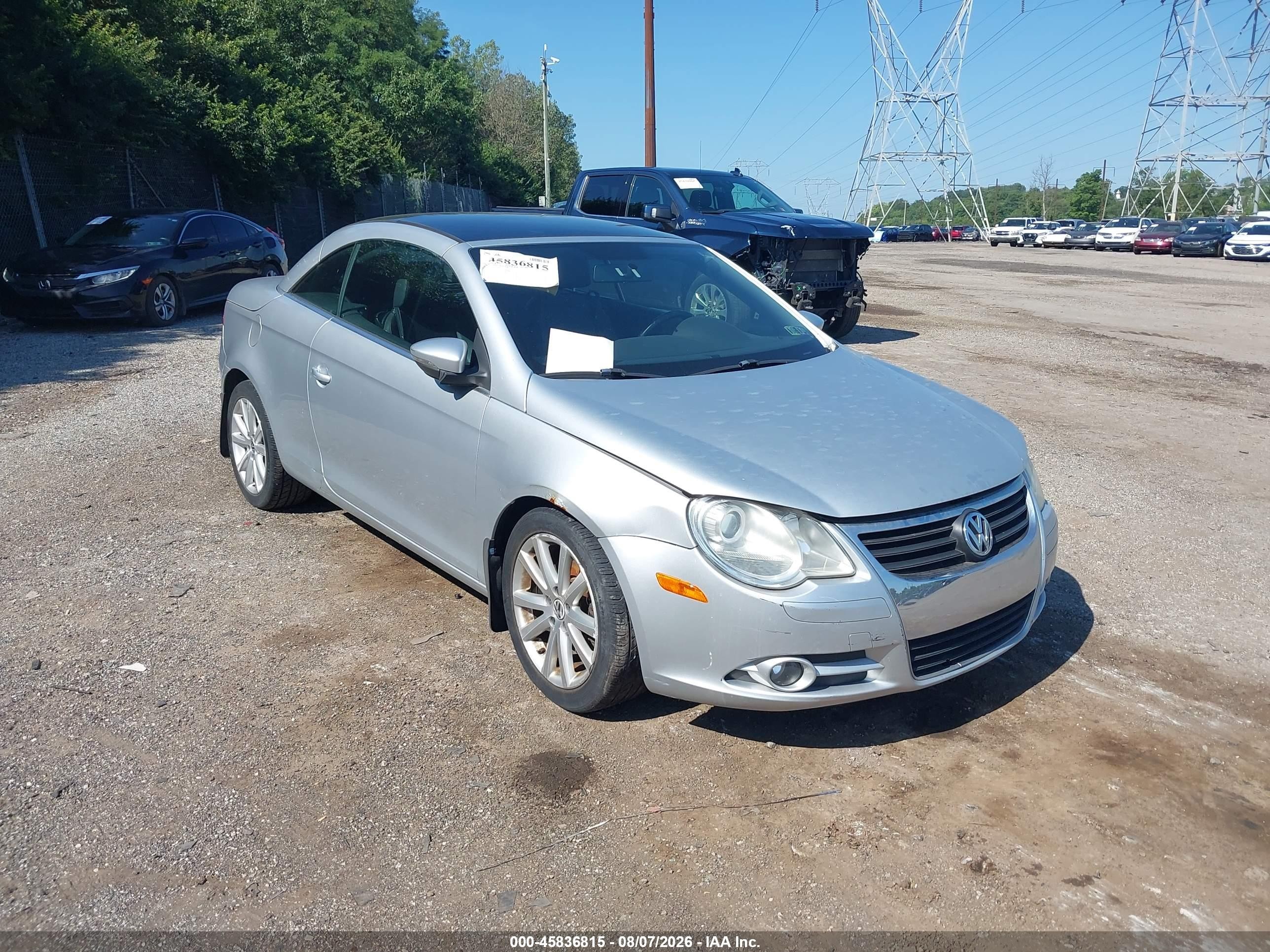 2010 Volkswagen Eos Komfort, VIN WVWBA7AH4AV025555 — Normal wear