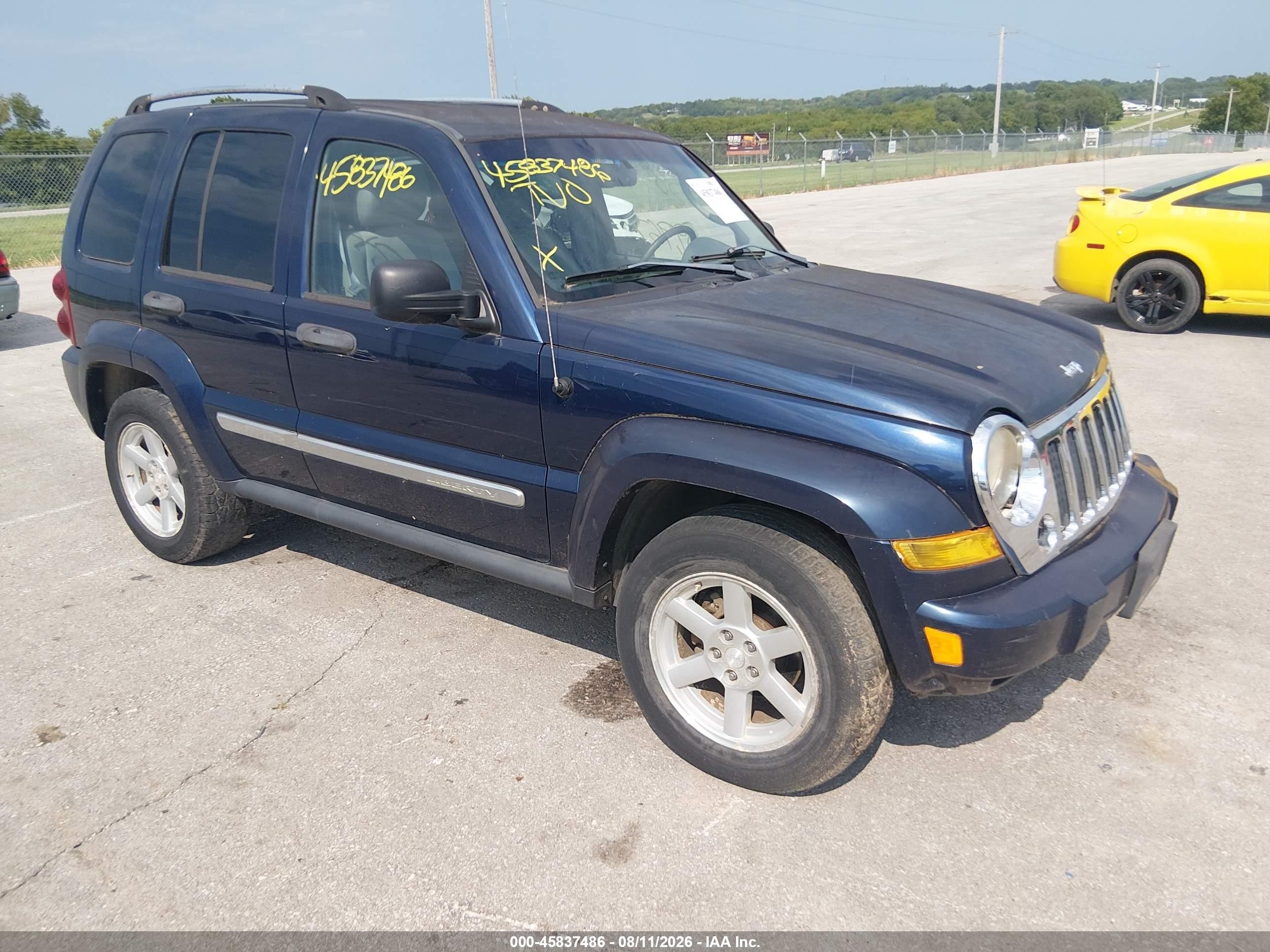 2006 Jeep Liberty Limited, VIN 1J4GL58K56W217892 — Normal wear