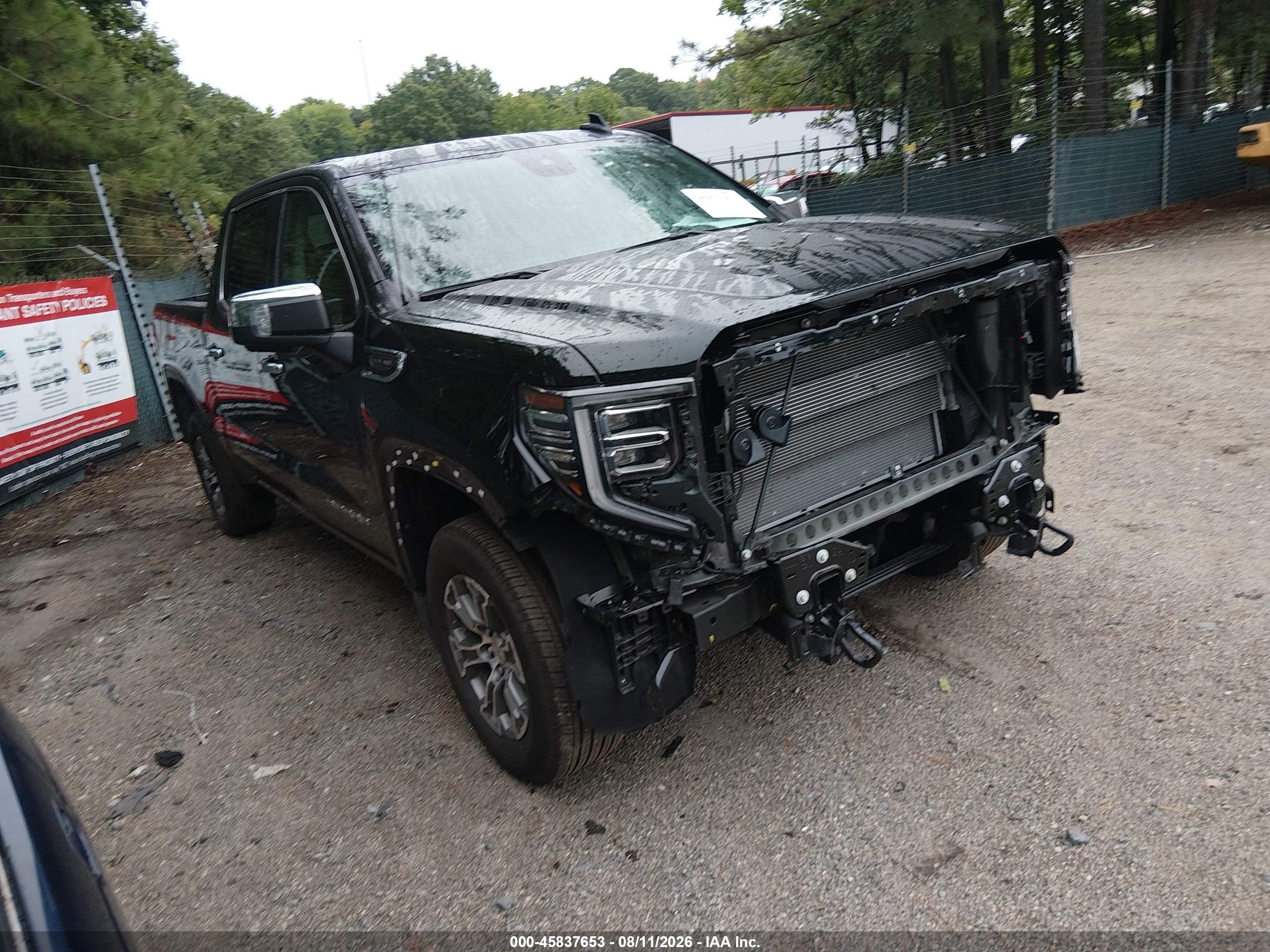 2026 GMC Sierra 1500 SLT, VIN 3GTPHDED9TG251254 — Front end