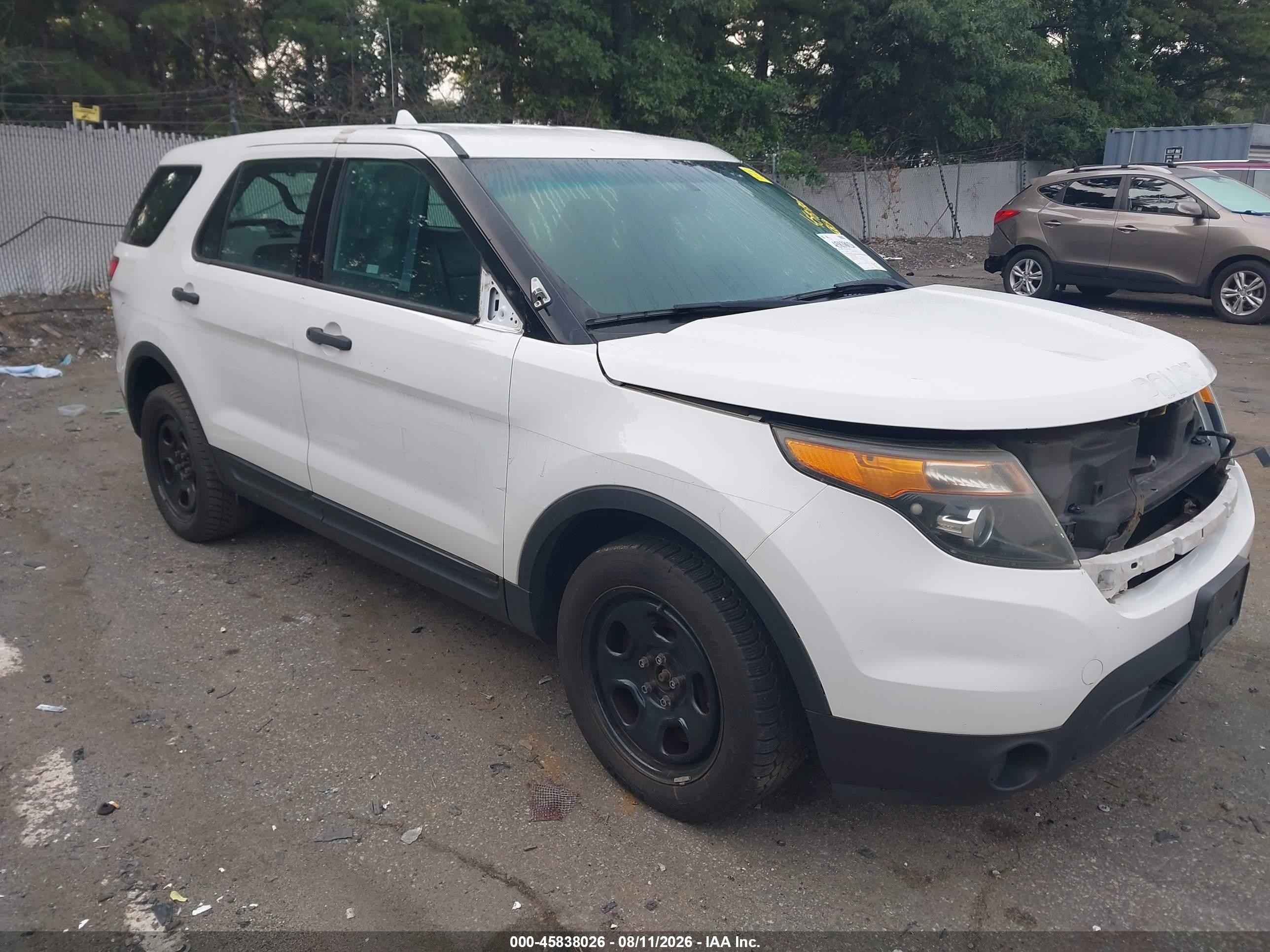 2014 Ford Police Interceptor Utility, VIN 1FM5K8AR8EGC50091 — Stripped