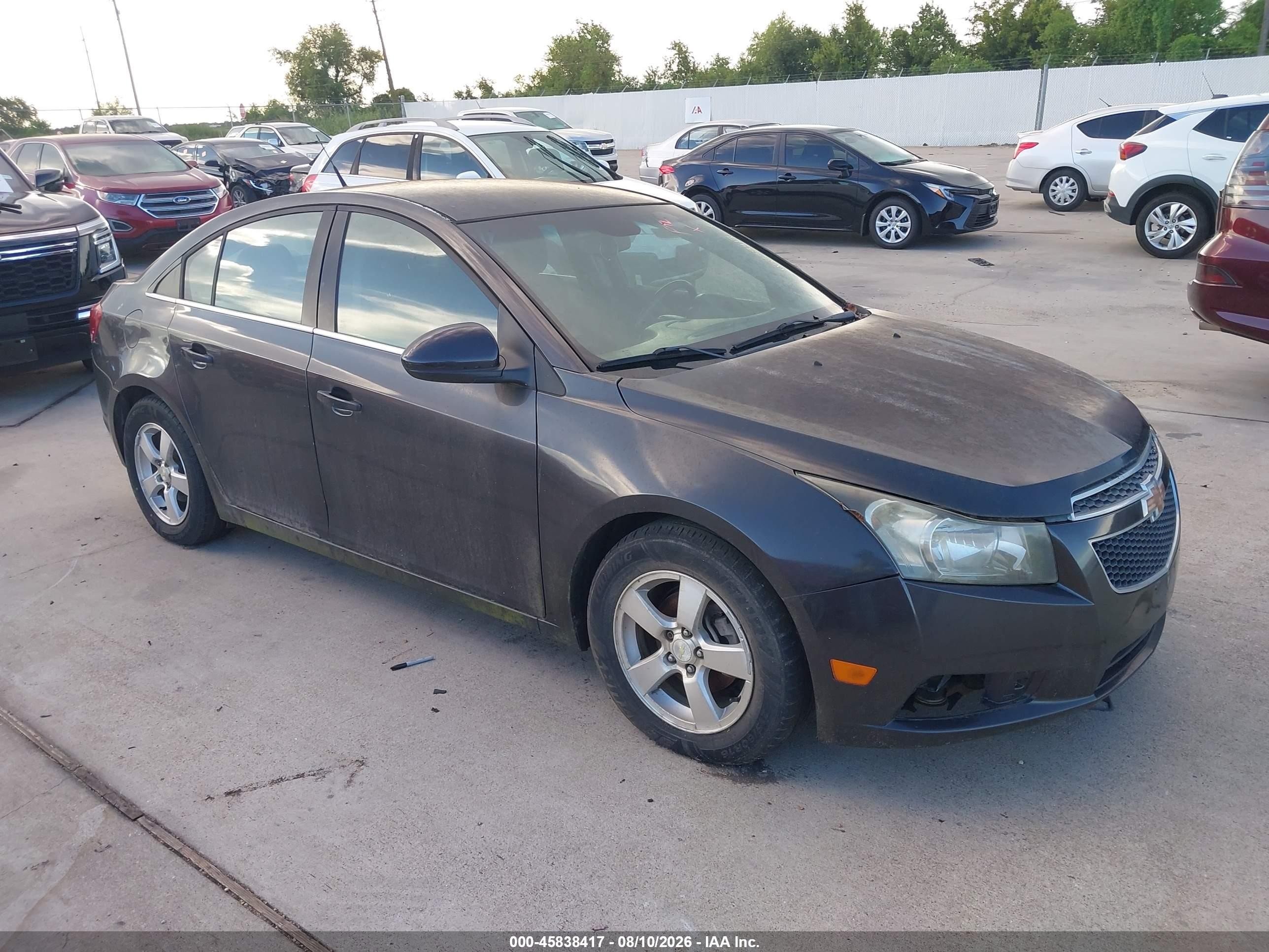 2014 Chevrolet Cruze 1LT, VIN 1G1PC5SB7E7169778 — Normal wear
