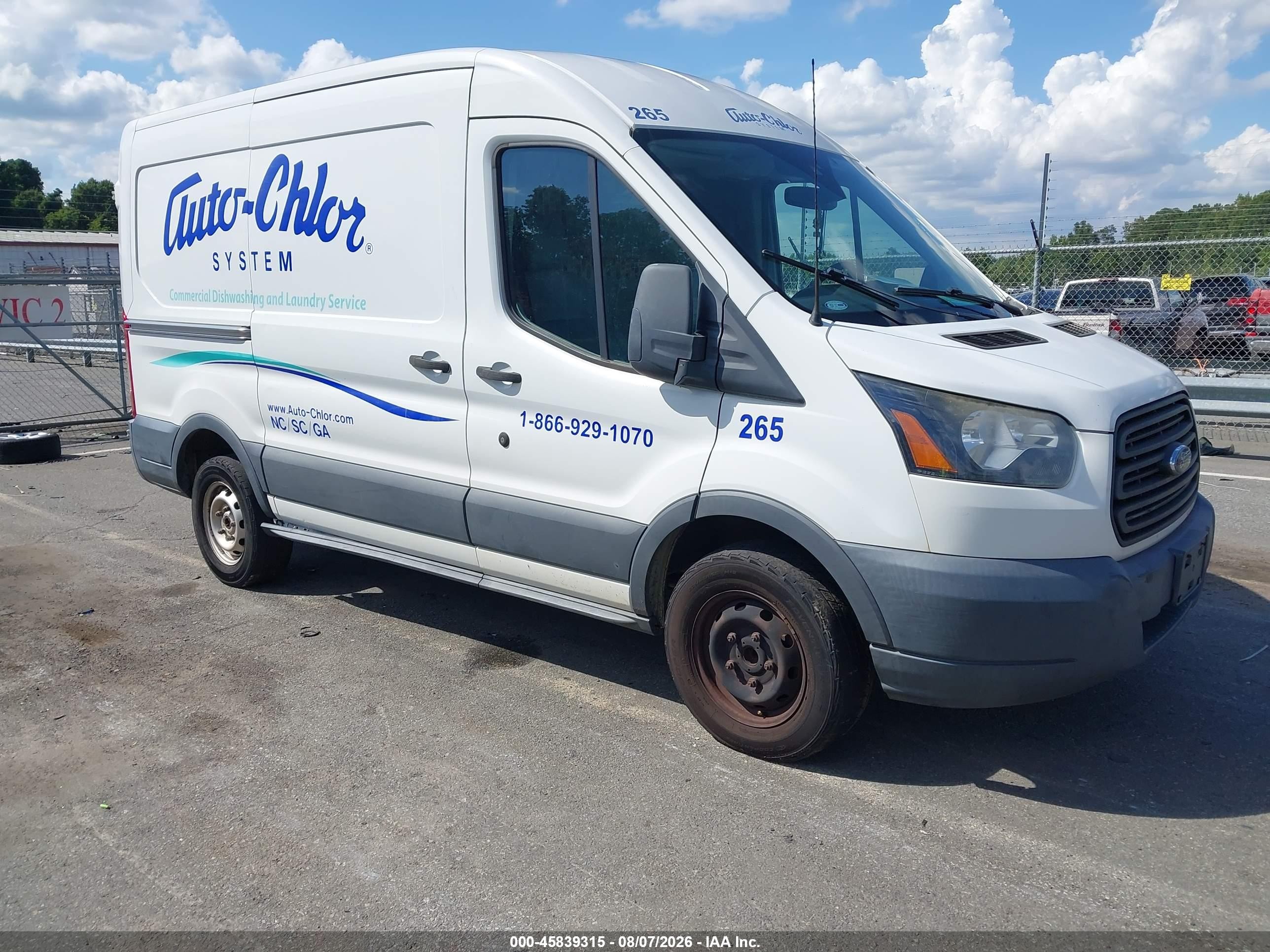 2017 Ford Transit, VIN 1FTYR1CG5HKA59164 — Normal wear