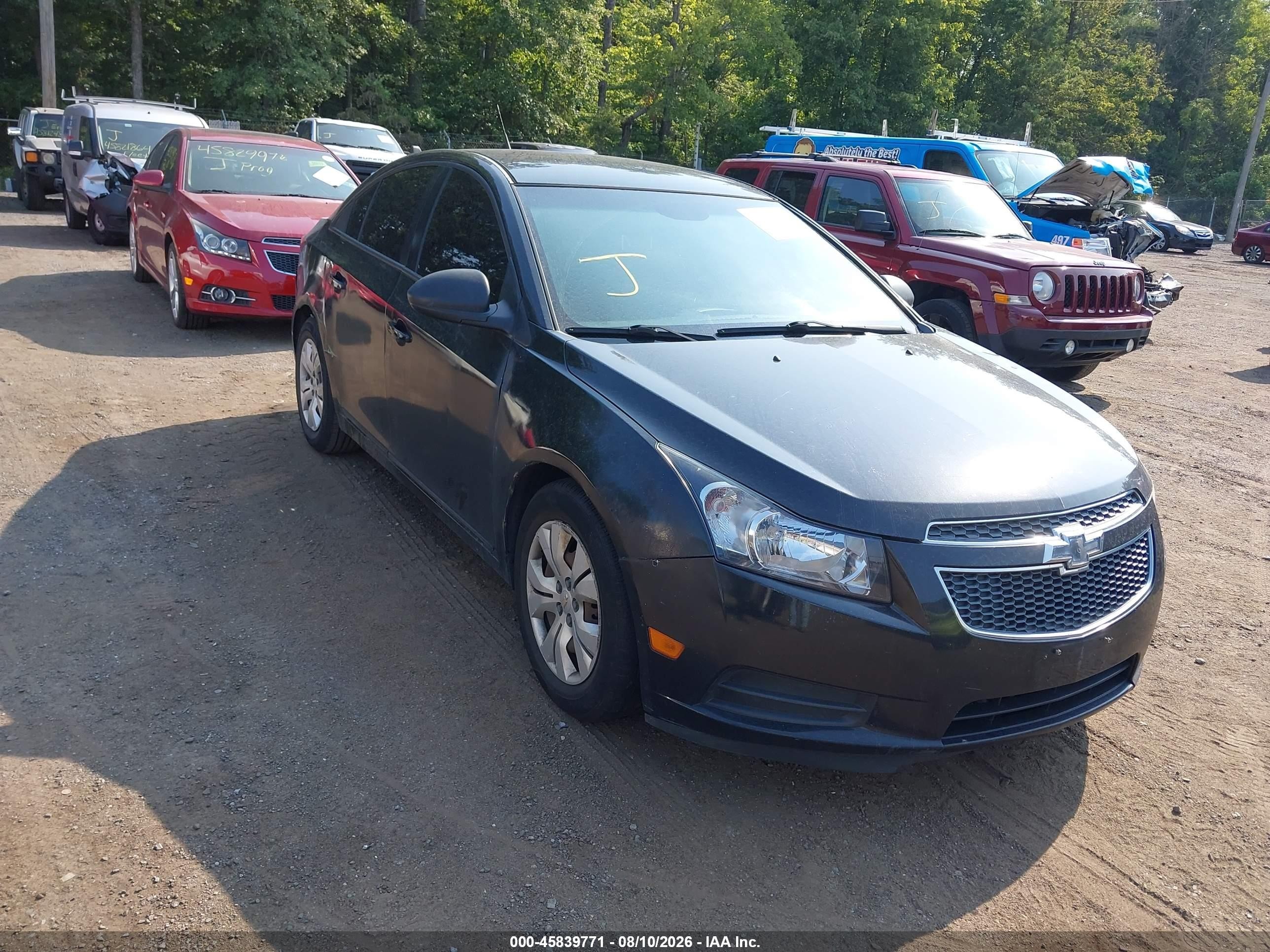 2014 Chevrolet Cruze LS, VIN 1G1PA5SH8E7282679 — Normal wear