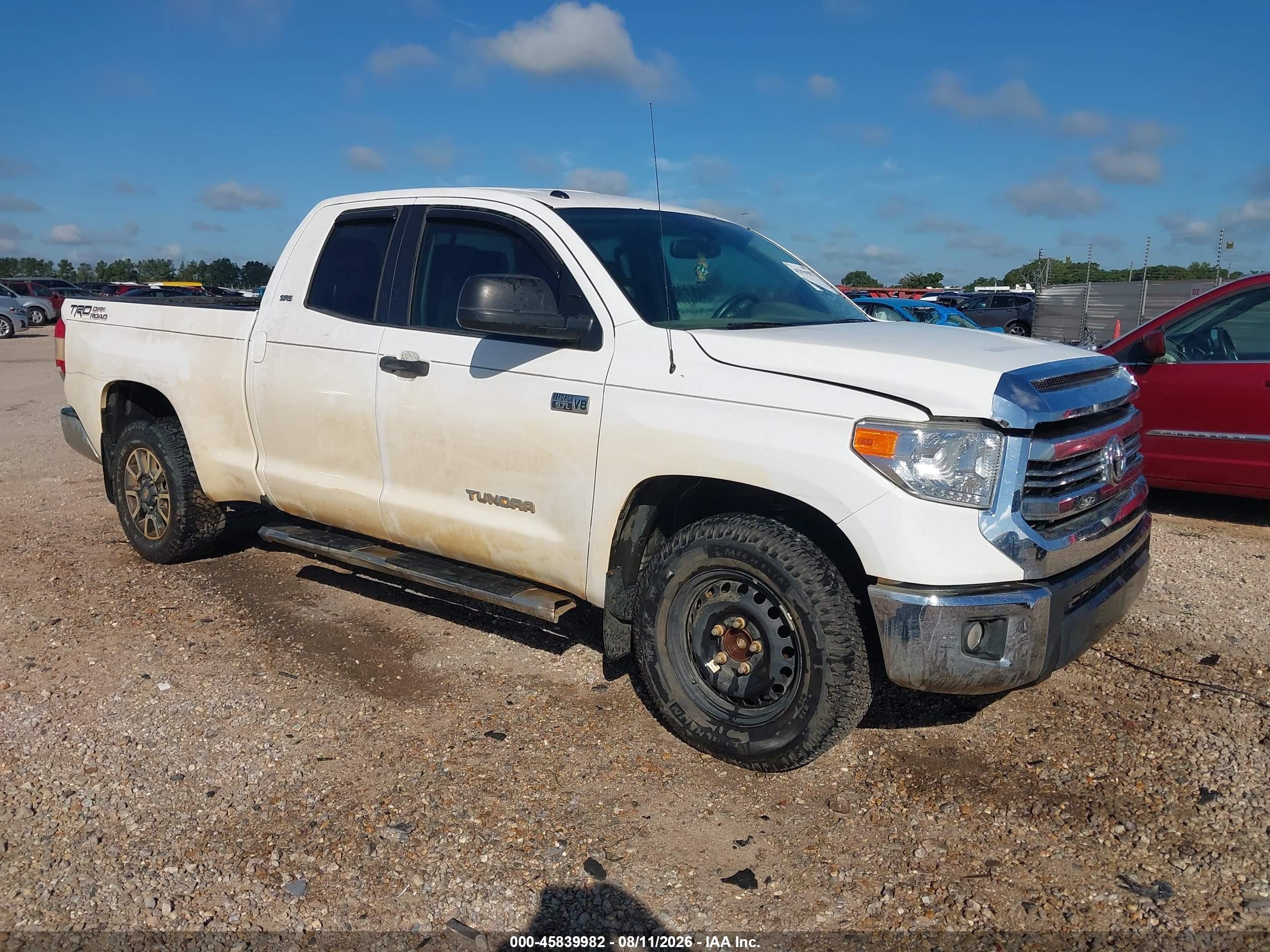 2016 Toyota Tundra SR5, VIN 5TFRW5F13GX201489 — Normal wear