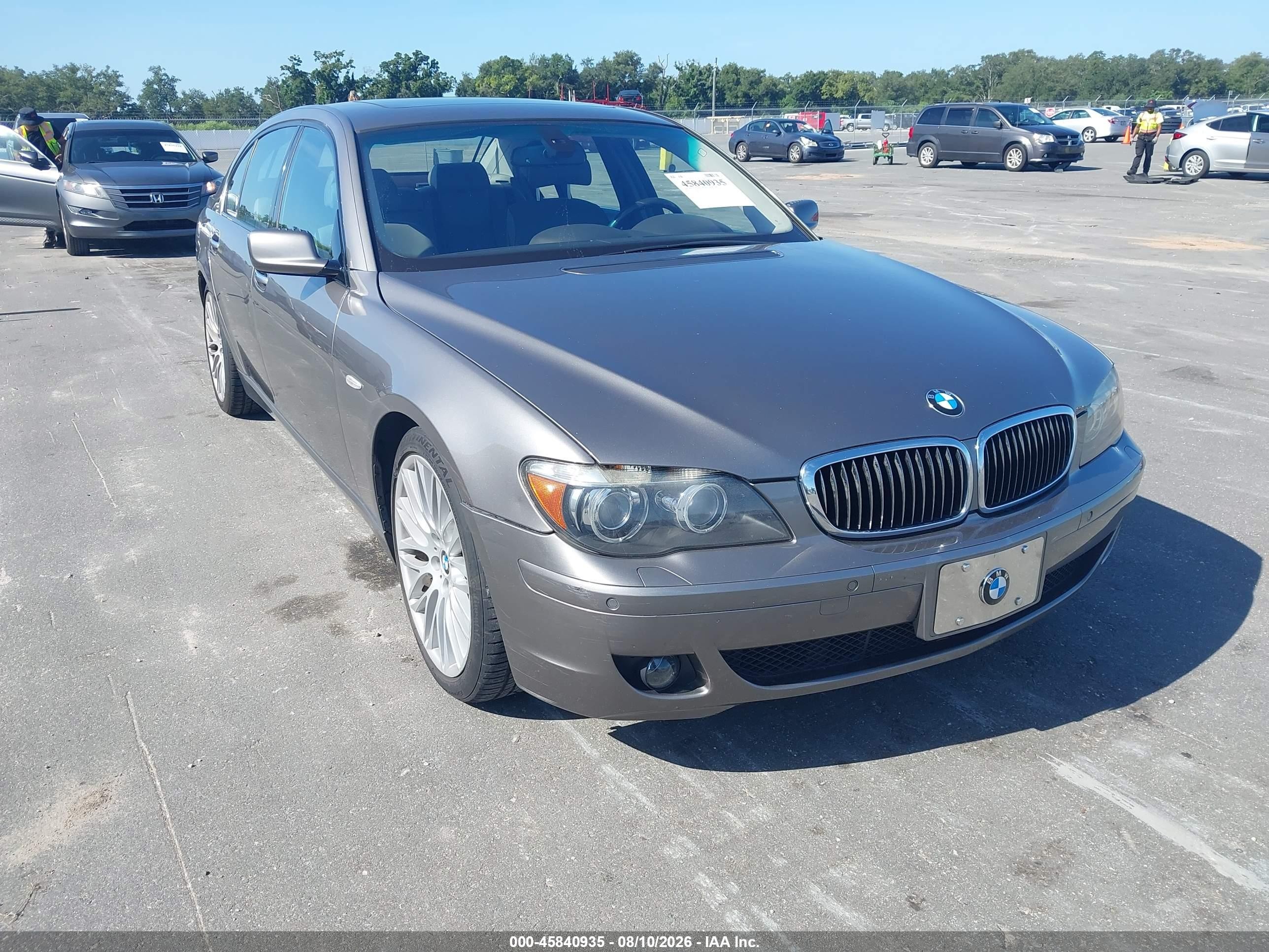 2008 BMW 7 Series 750Li, VIN WBAHN83568DT78819 — Normal wear