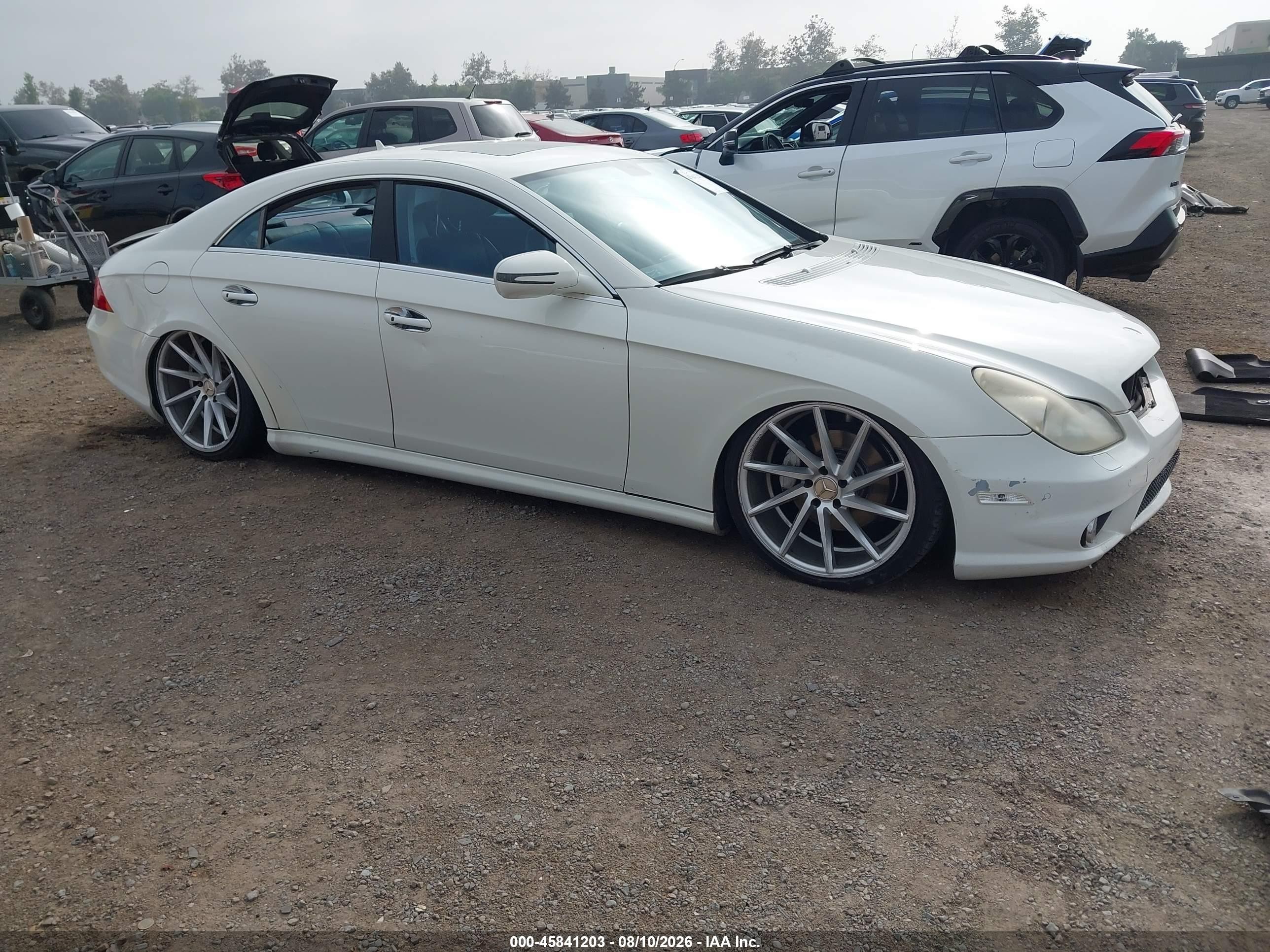 2009 Mercedes-Benz CLS 550, VIN WDDDJ72X89A144815 — Normal wear