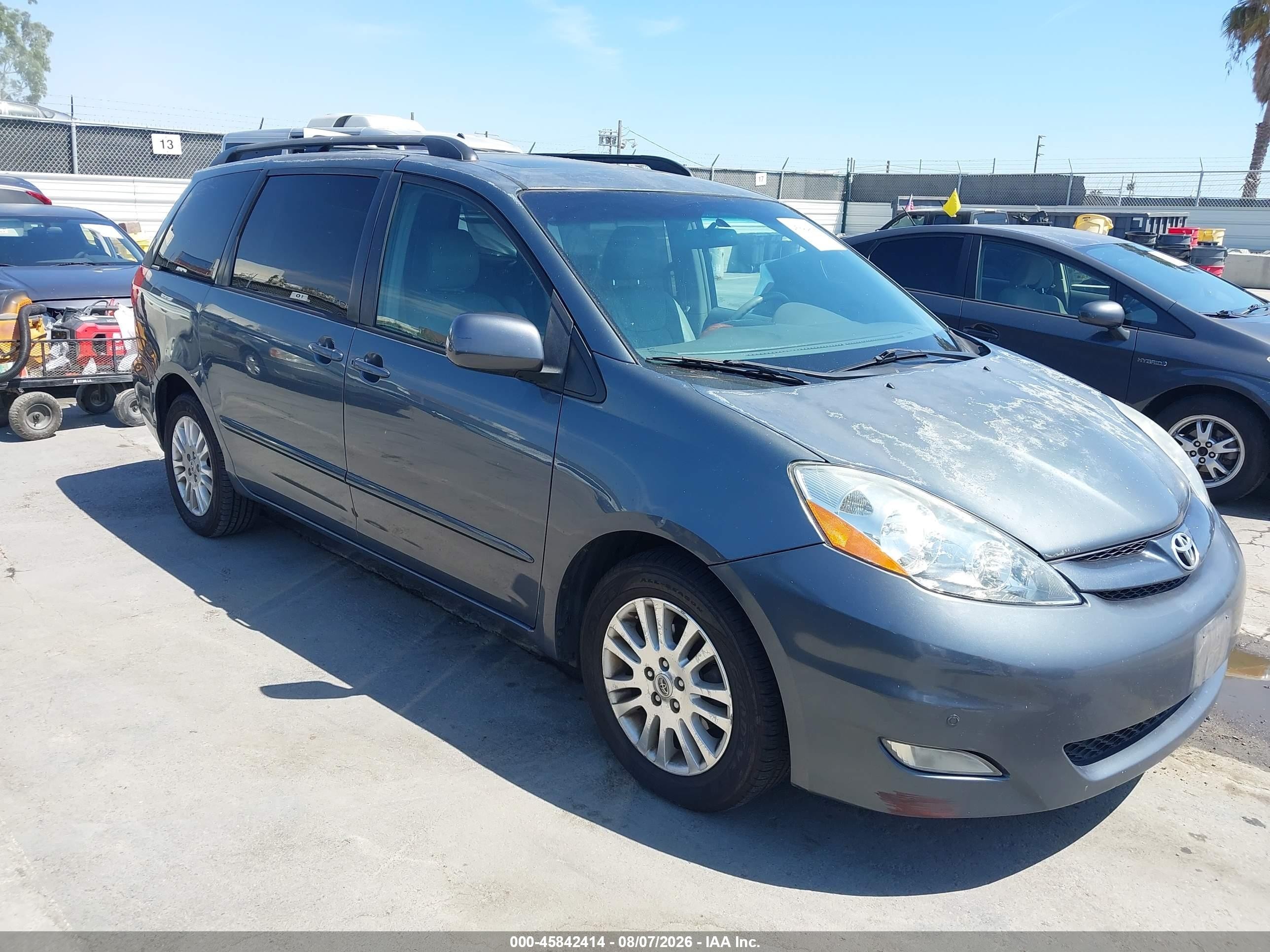 2010 Toyota Sienna XLE, VIN 5TDYK4CC5AS332766 — All over