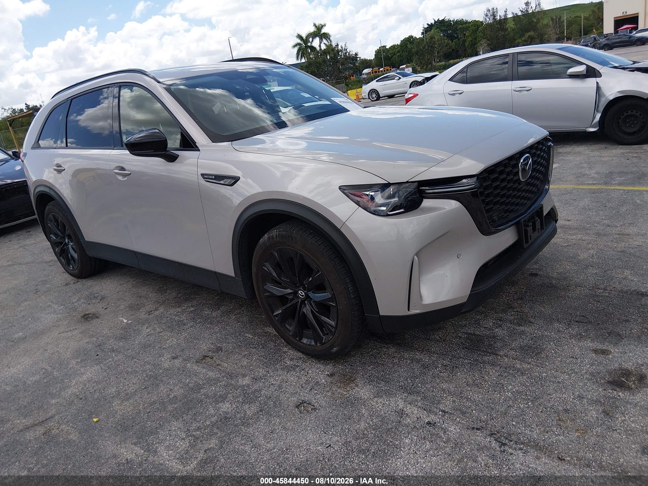 2025 Mazda CX-90 Premium Sport, VIN JM3KKCHD4S1230995 — Бок