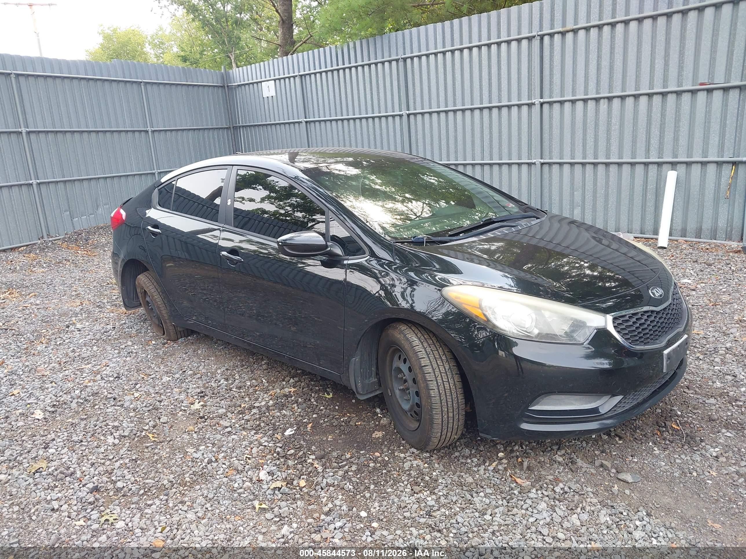 2015 Kia Forte LX, VIN KNAFK4A60F5423443 — Normal wear