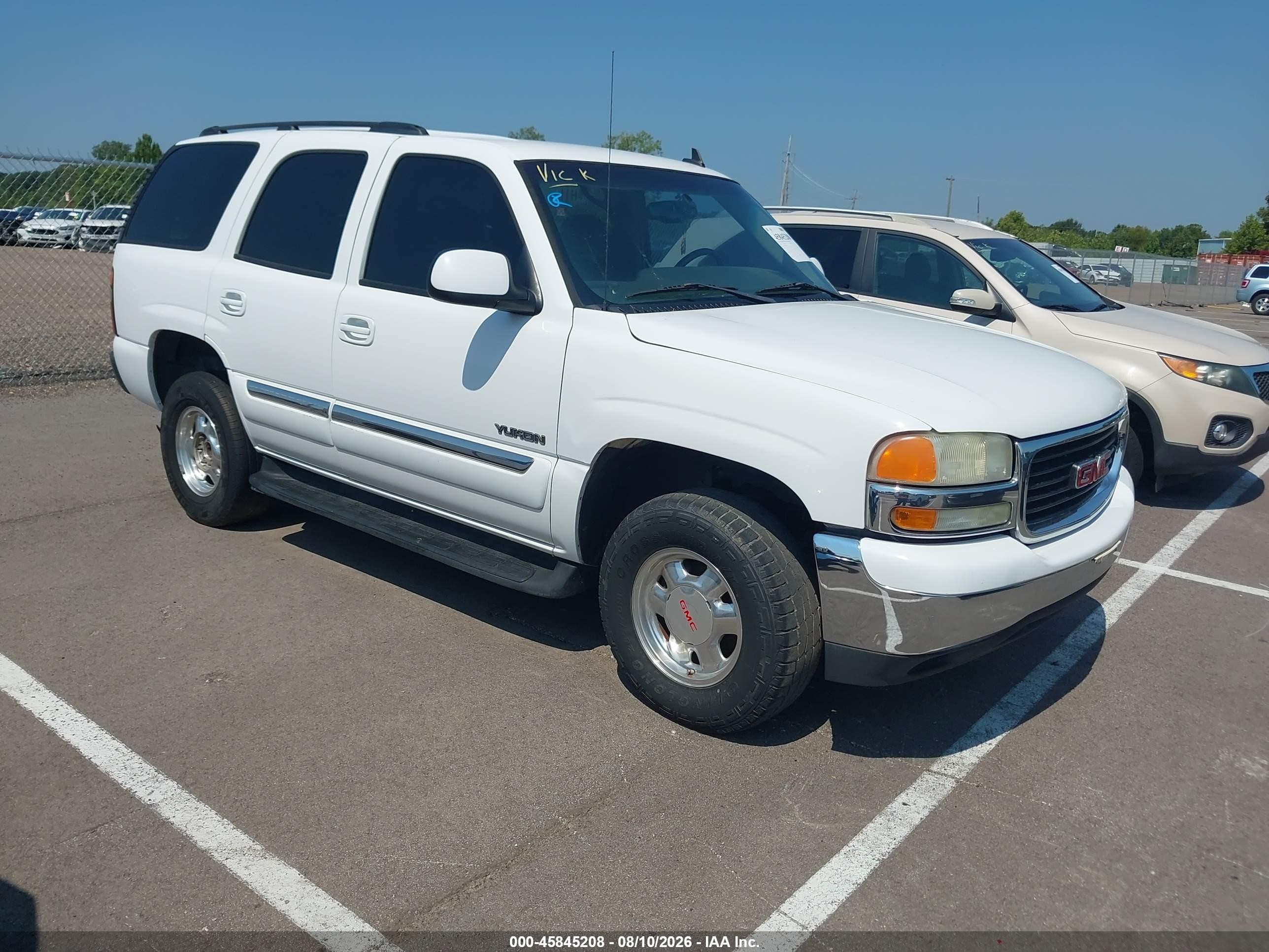 2006 GMC Yukon SLE, VIN 1GKEC13V16R138732 — Side