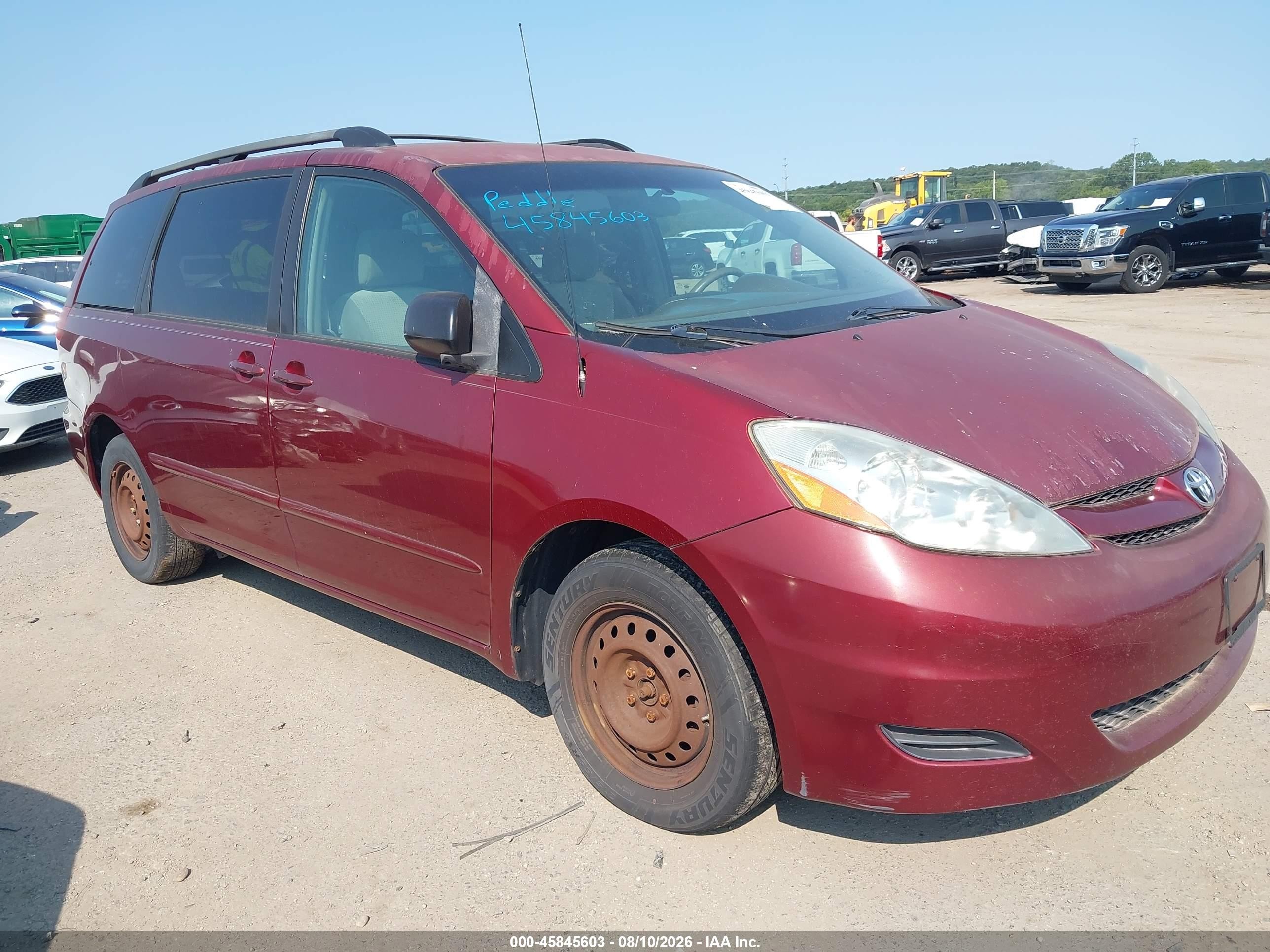 2007 Toyota Sienna LE, VIN 5TDZK23C37S014937 — Normal wear