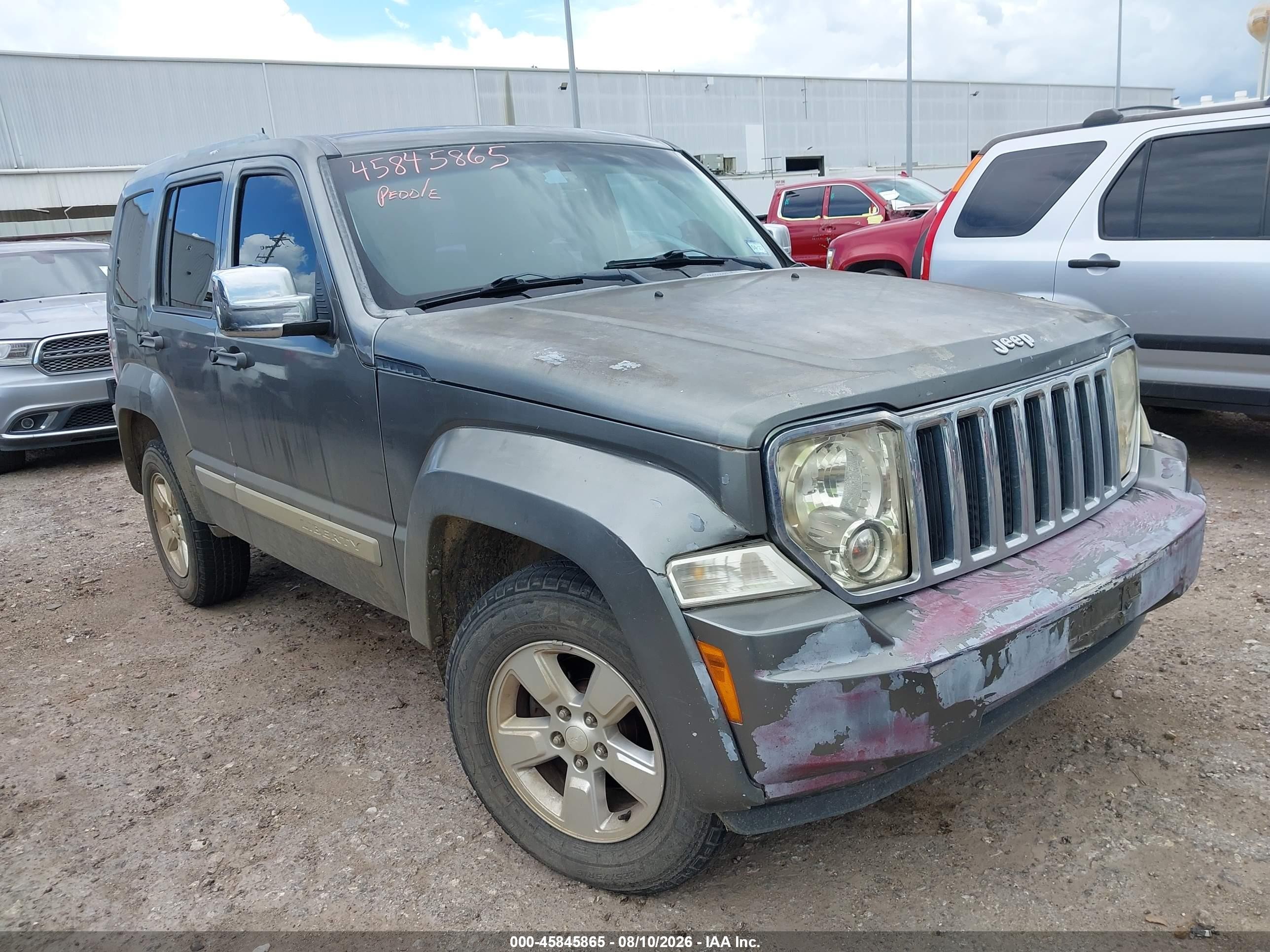 2012 Jeep Liberty Sport, VIN 1C4PJLAK9CW165902 — Normal wear