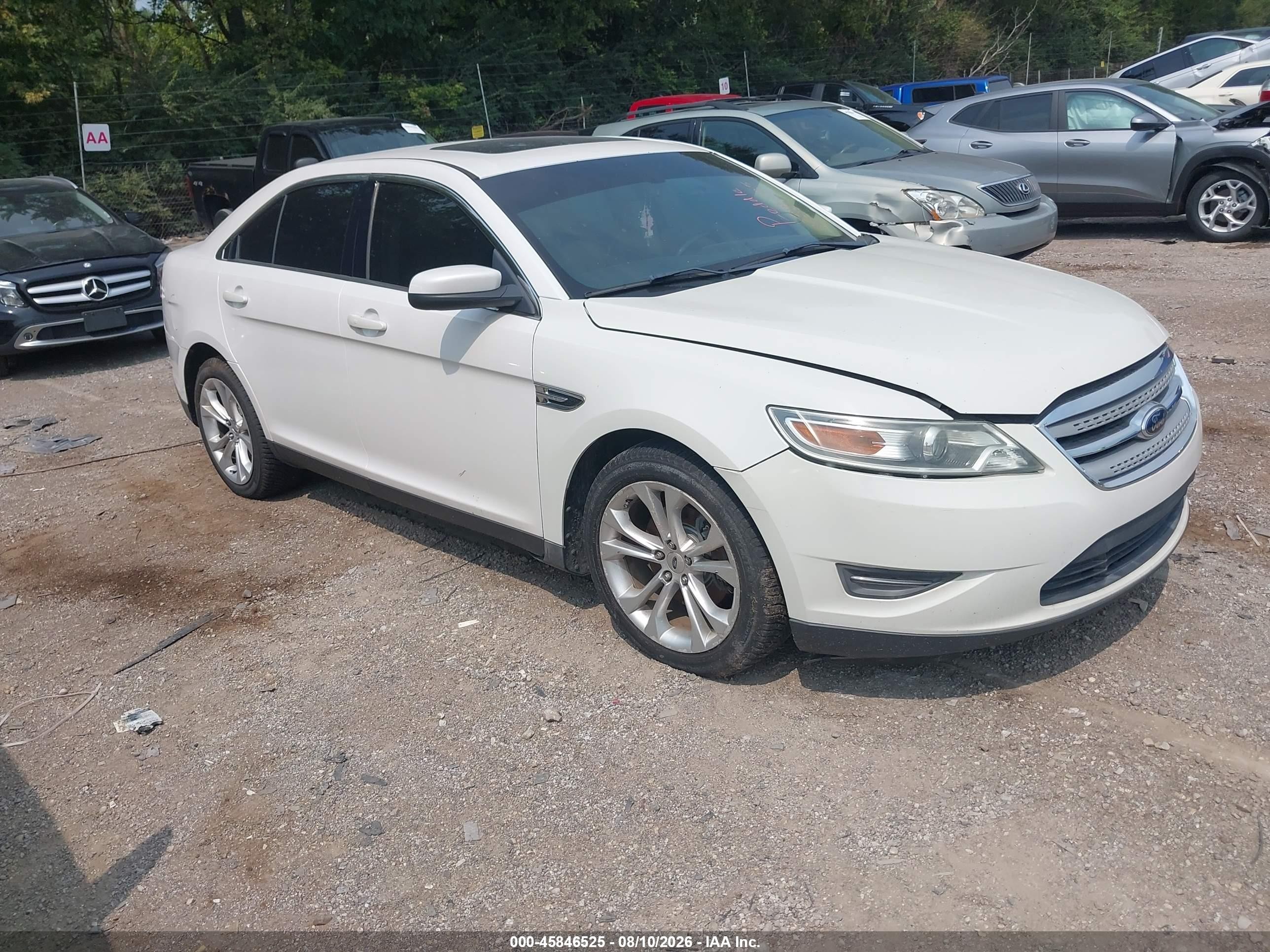 2013 Ford Taurus SEL, VIN 1FAHP2E84DG159776 — Normal wear