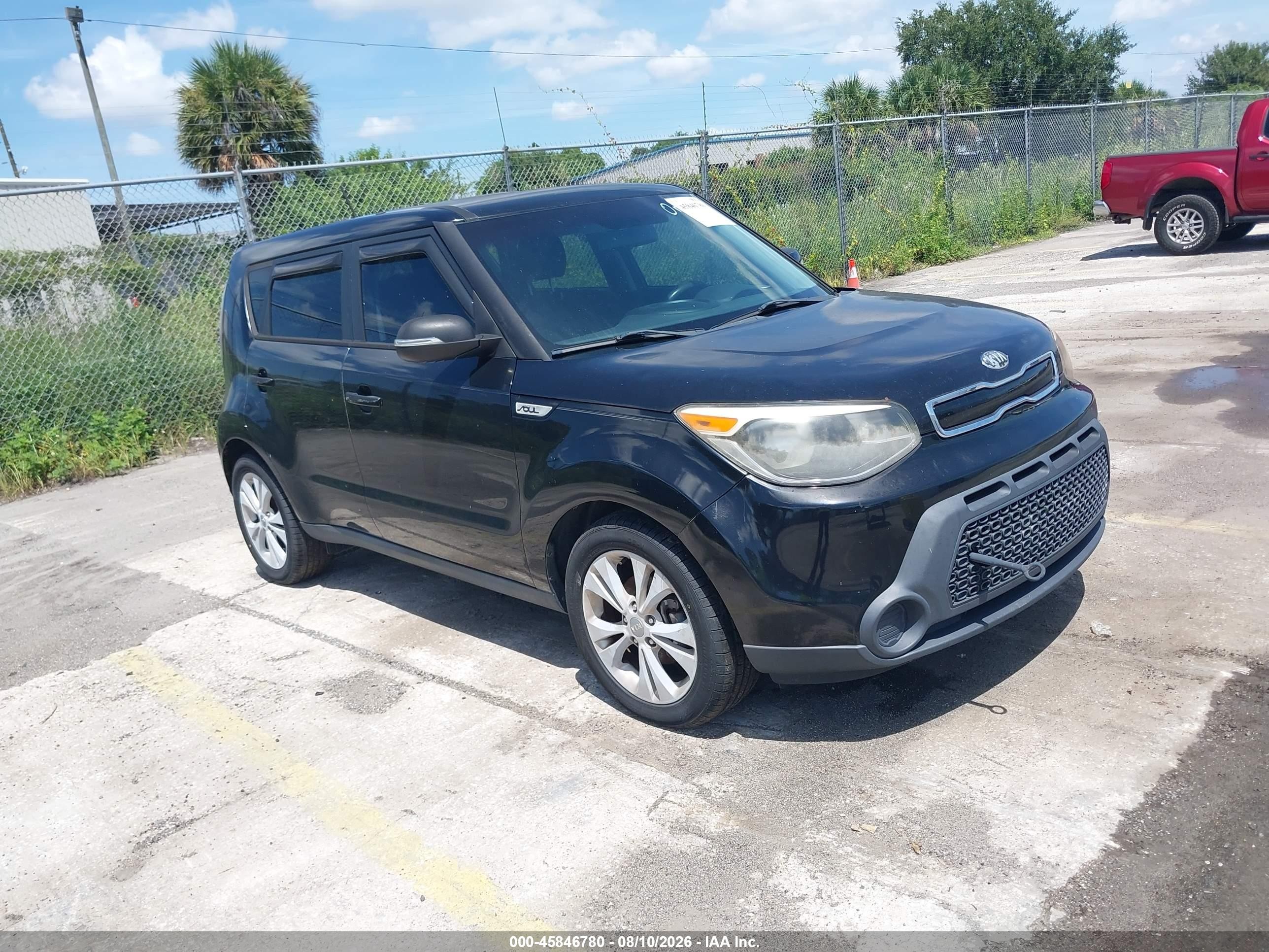 2014 Kia Soul +, VIN KNDJP3A54E7041726 — Normal wear