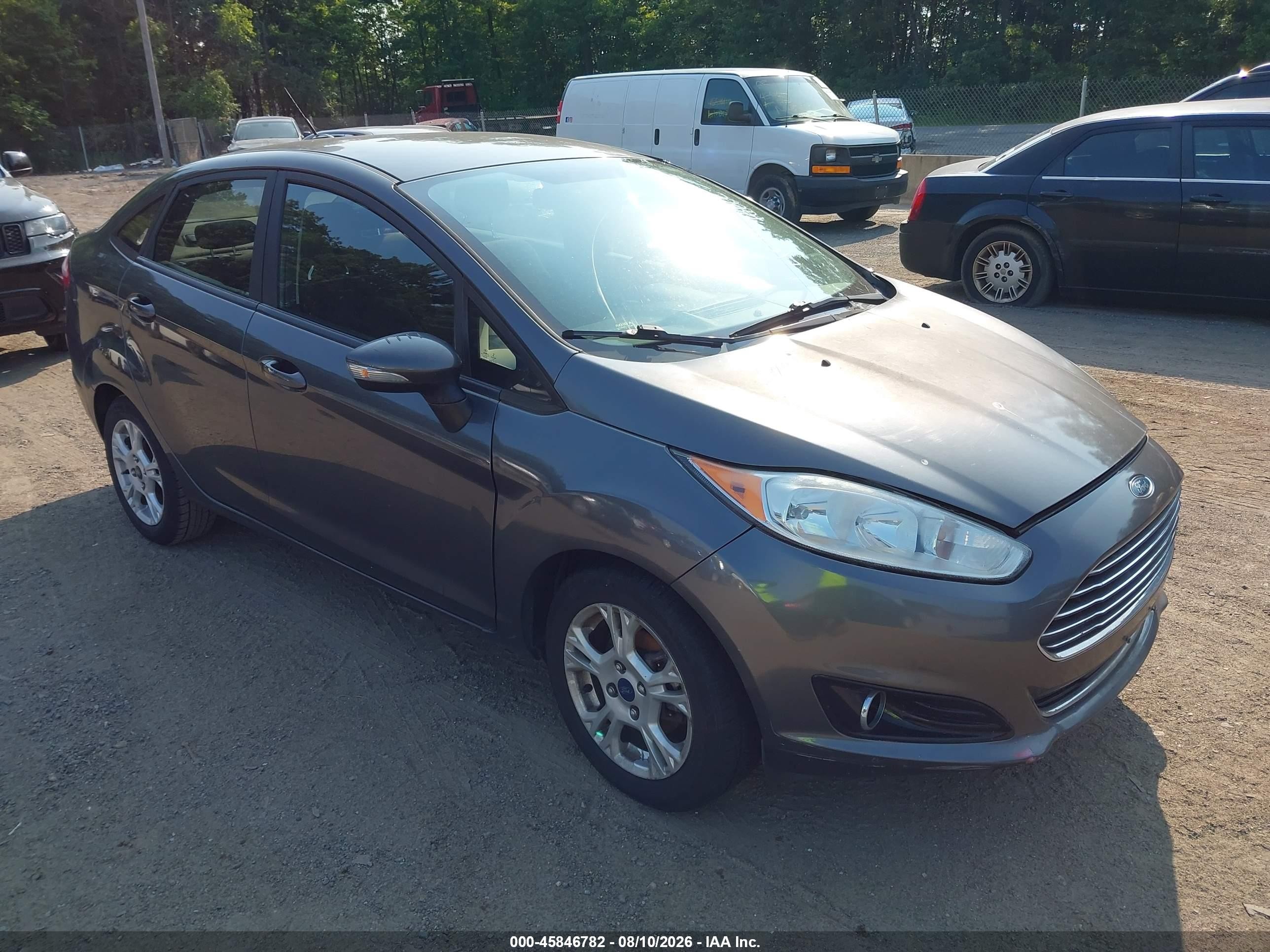2016 Ford Fiesta SE, VIN 3FADP4BJ7GM138139 — Normal wear