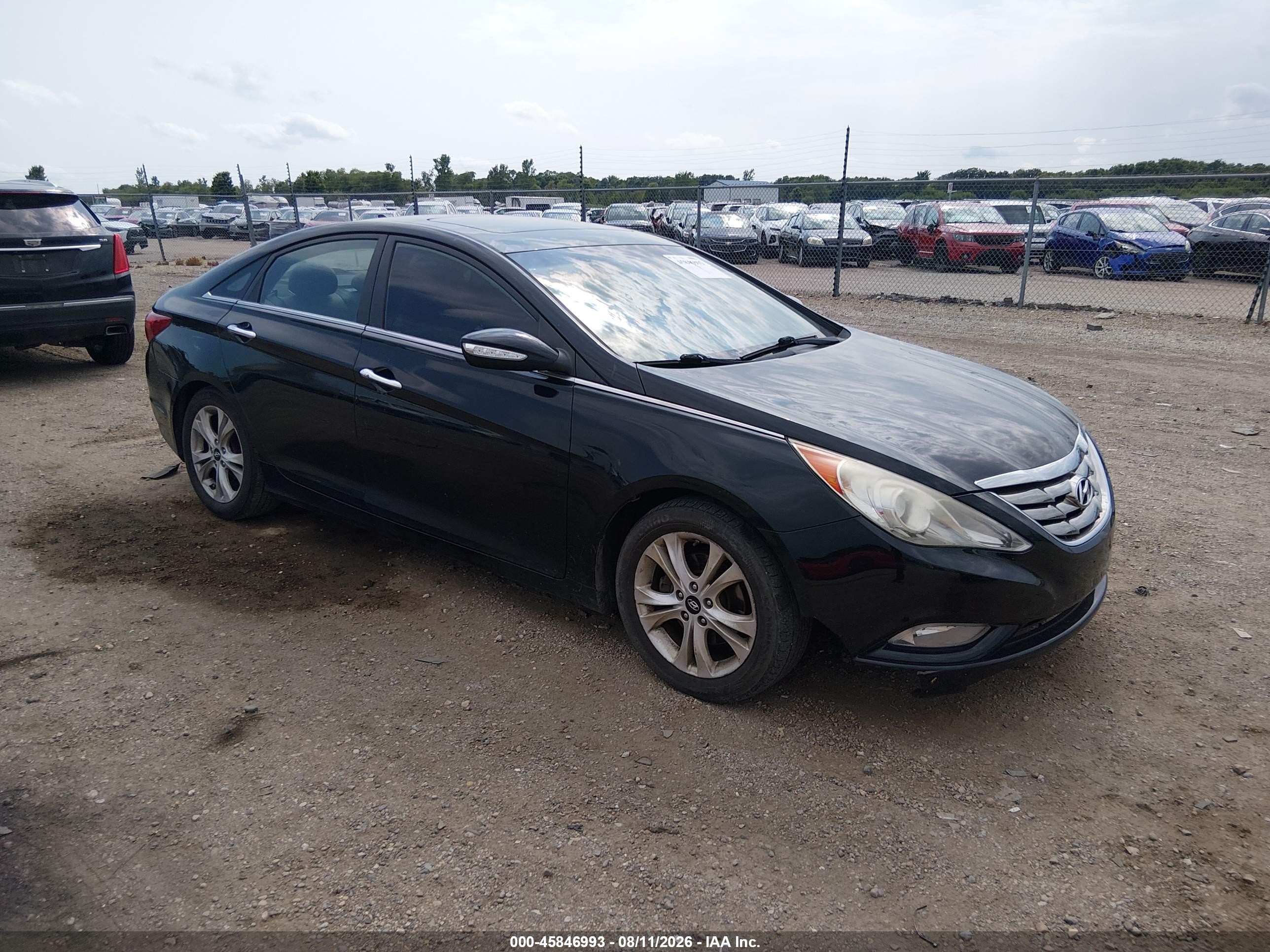 2011 Hyundai Sonata Limited, VIN 5NPEC4AC5BH074257 — Normal wear