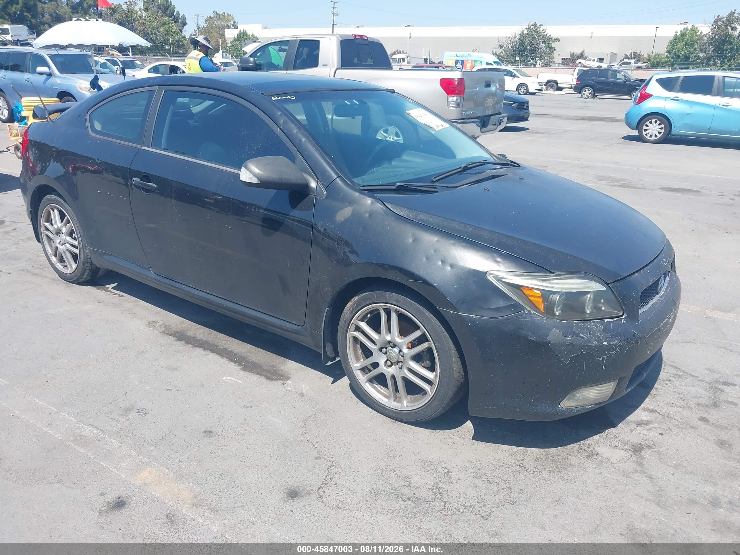 2006 Scion tC, VIN JTKDE167060109282 — Normal wear