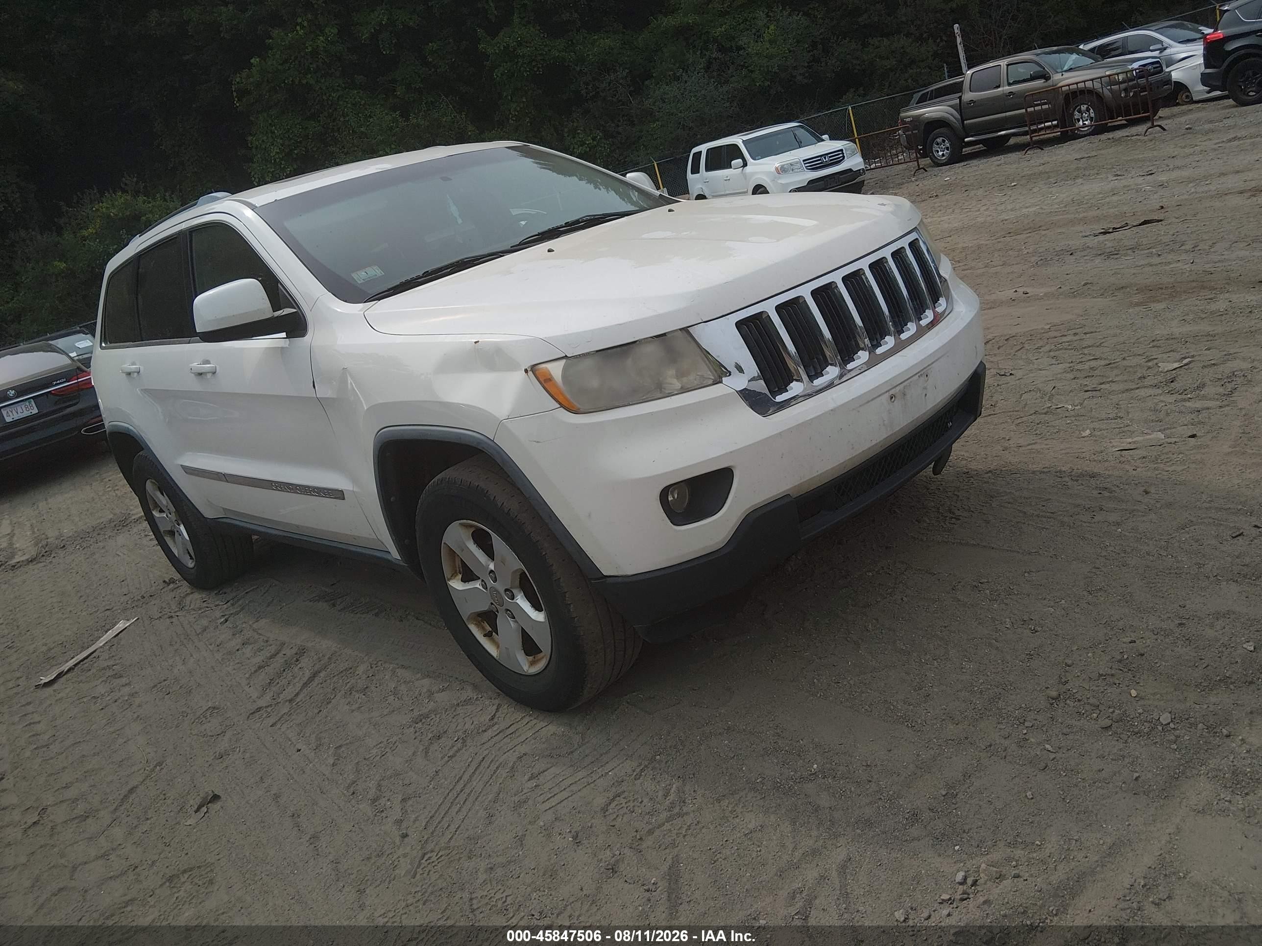 2012 Jeep Grand Cherokee Laredo, VIN 1C4RJFAG2CC163996 — Normal wear