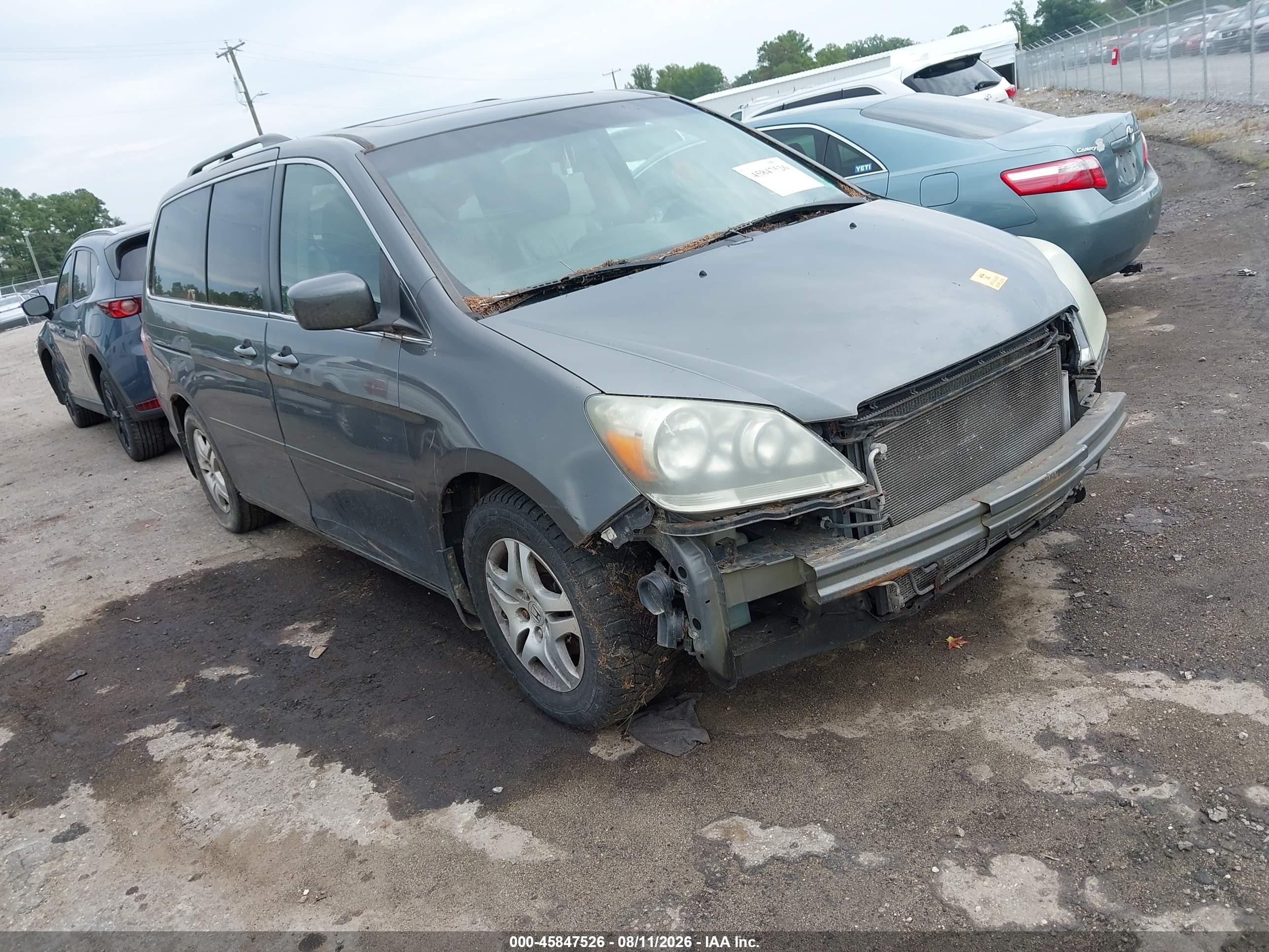 2007 Honda Odyssey EX-L, VIN 5FNRL38617B453354 — Normal wear