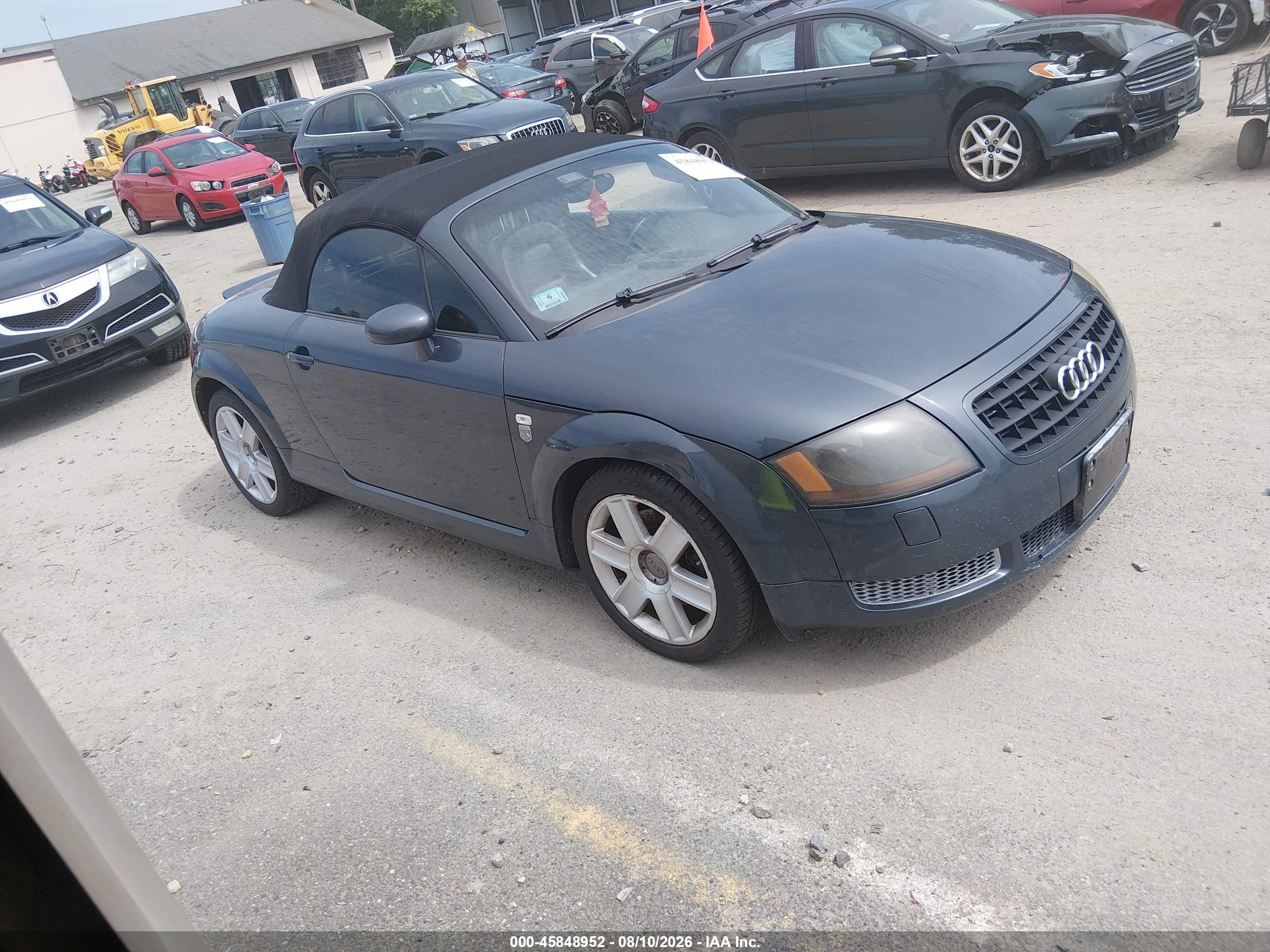 2004 Audi TT, VIN TRUTC28N441005966 — Normal wear