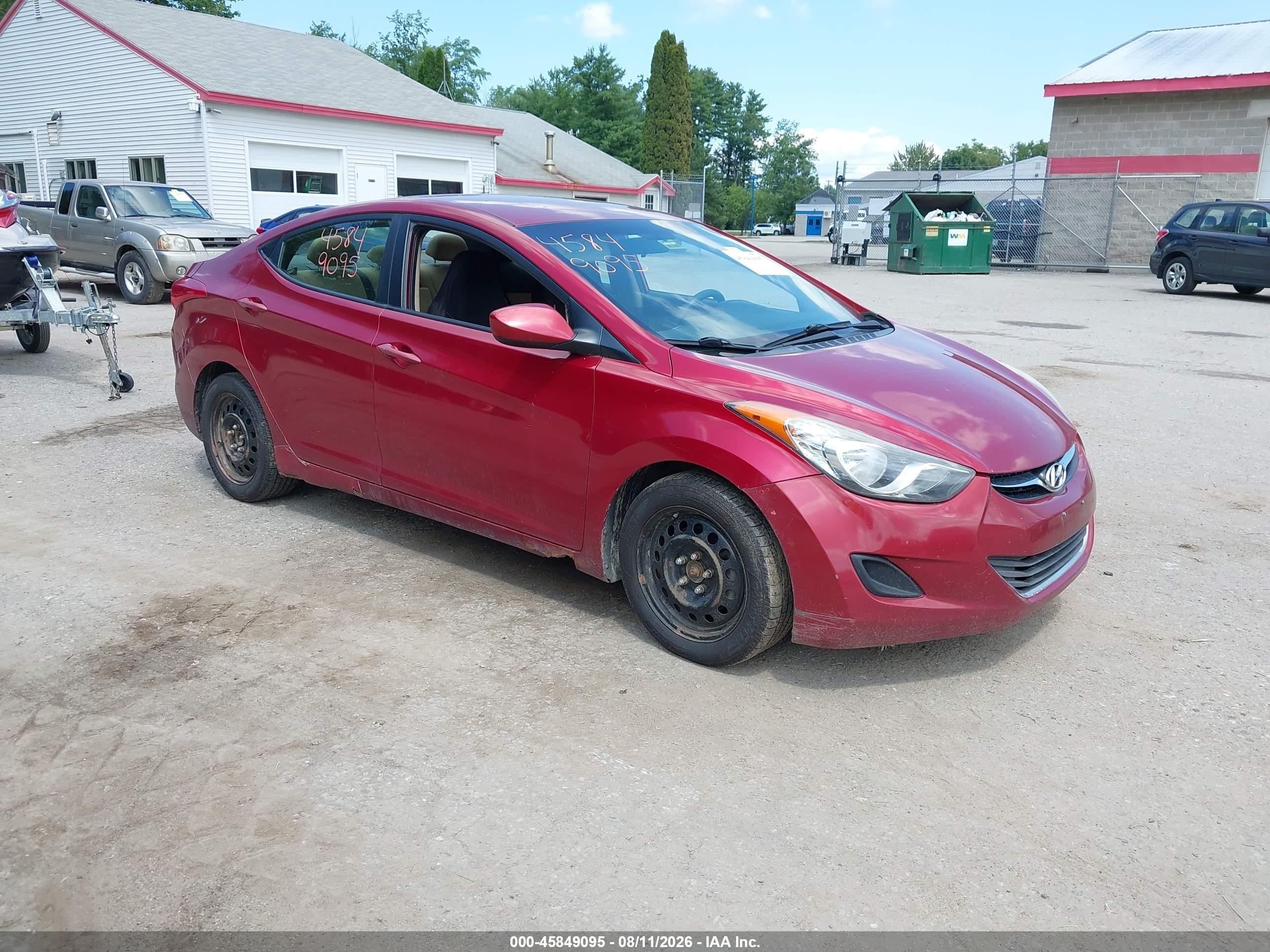 2013 Hyundai Elantra GLS, VIN 5NPDH4AE4DH193631 — Normal wear