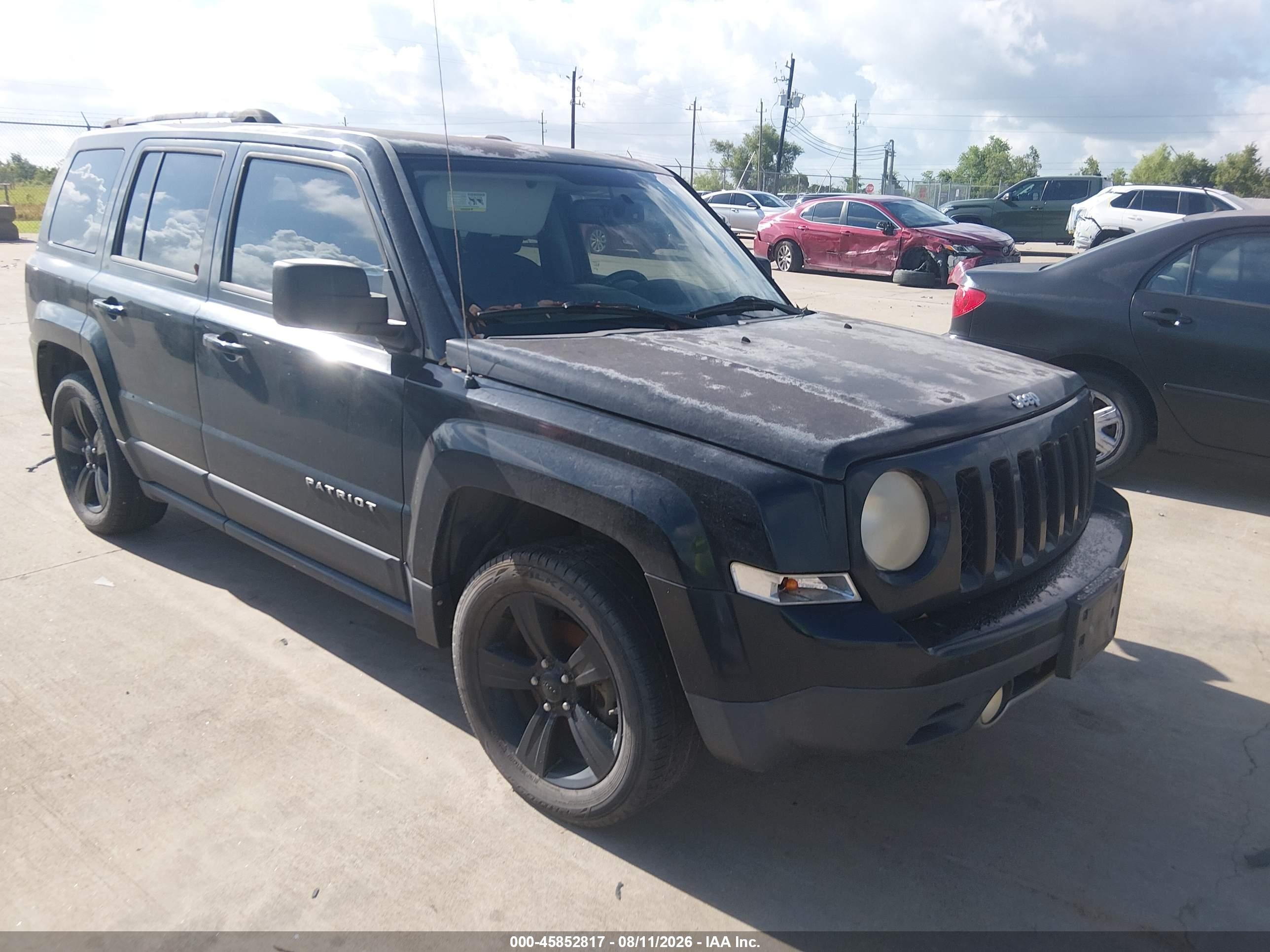 2012 Jeep Patriot Latitude, VIN 1C4NJPFA0CD704451 — Normal wear
