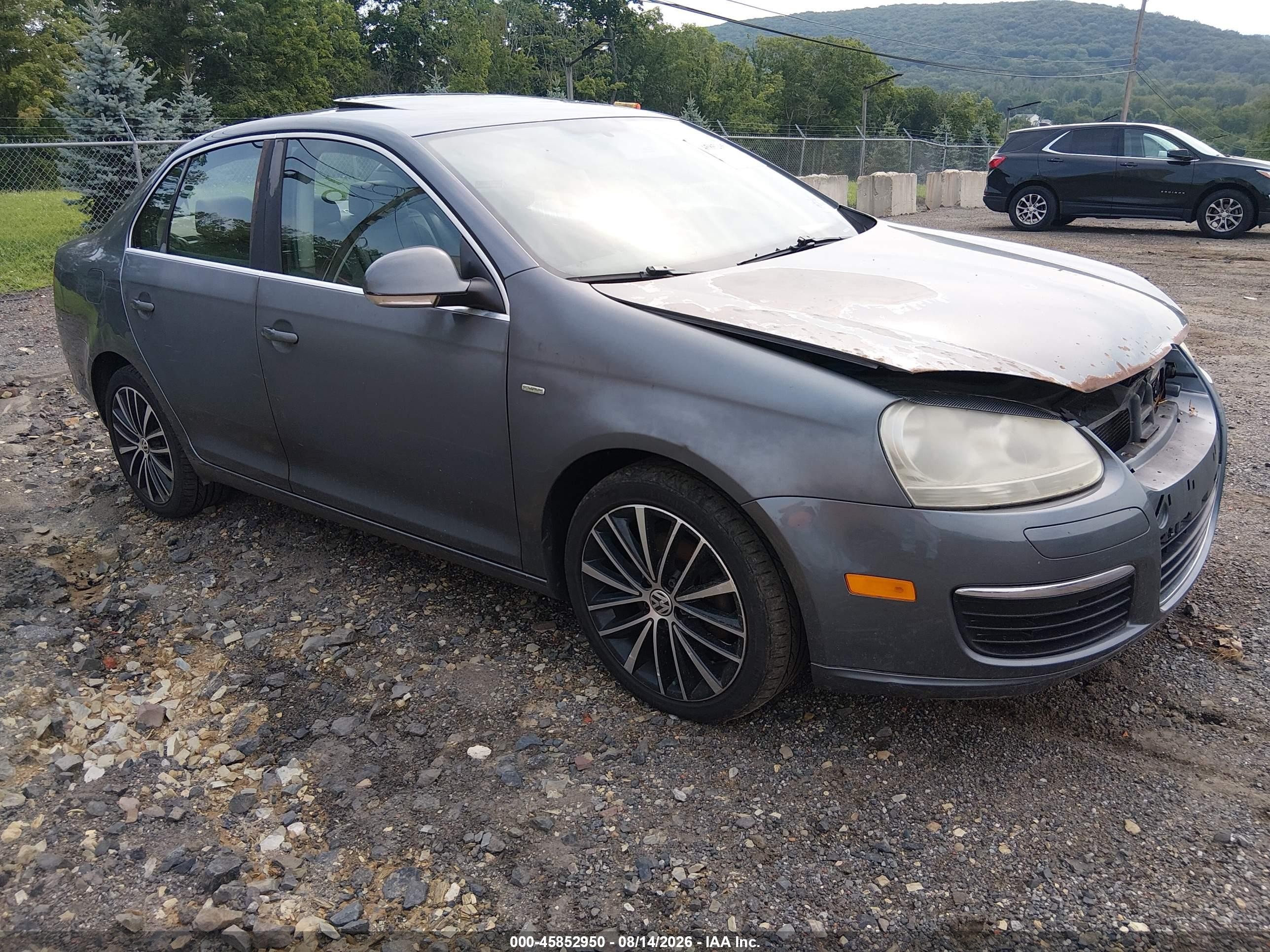 2007 Volkswagen Jetta Wolfsburg Edition, VIN 3VWEF71K47M171061 — Normal wear