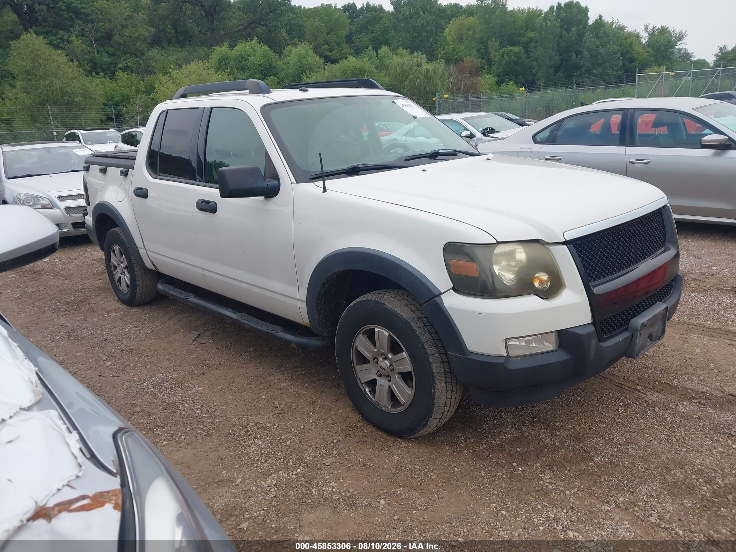2008 Ford Explorer Sport Trac XLT, VIN 1FMEU51E88UA37525 — Normal wear