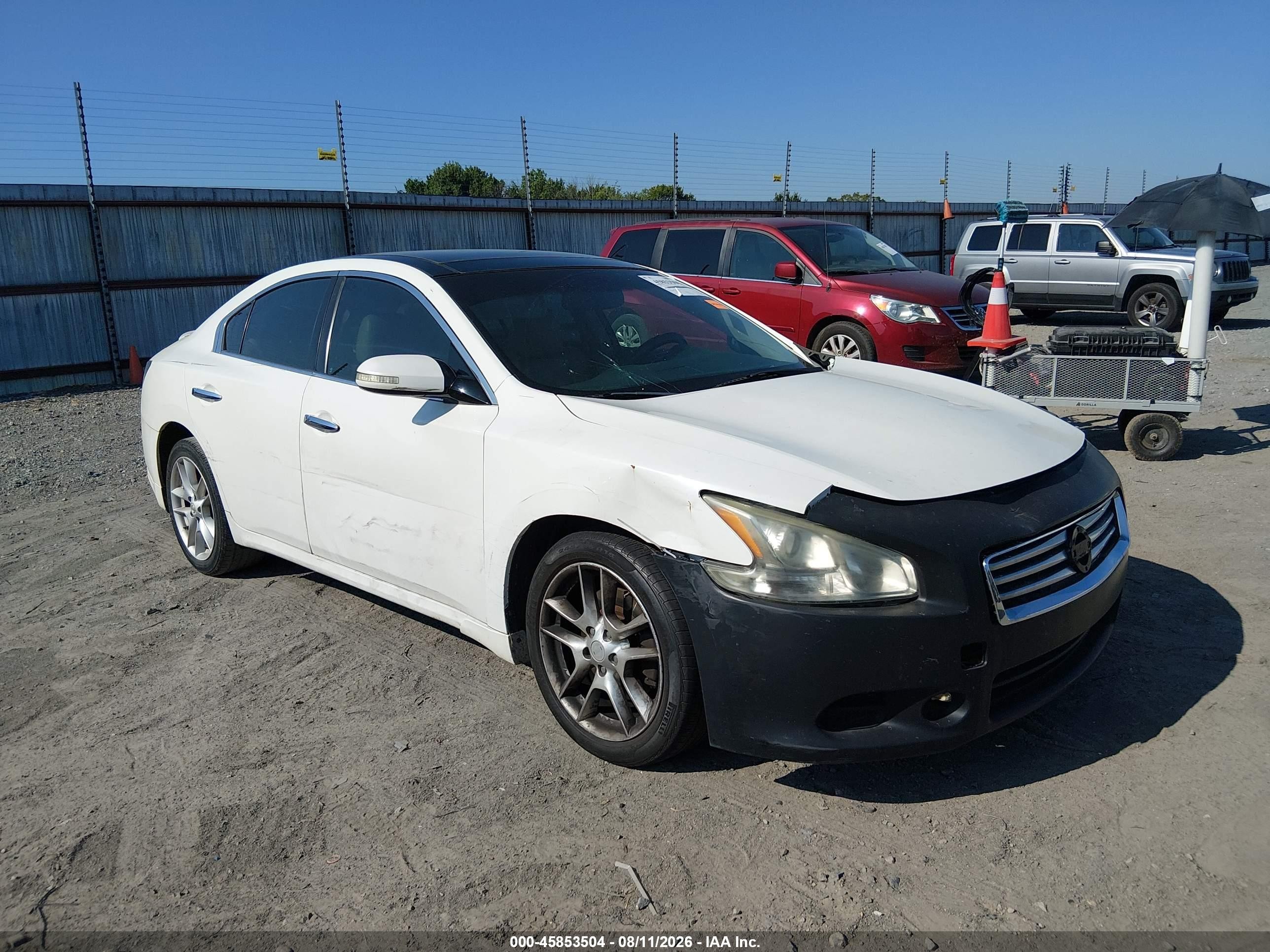2012 Nissan Maxima S, VIN 1N4AA5AP7CC807635 — Normal wear