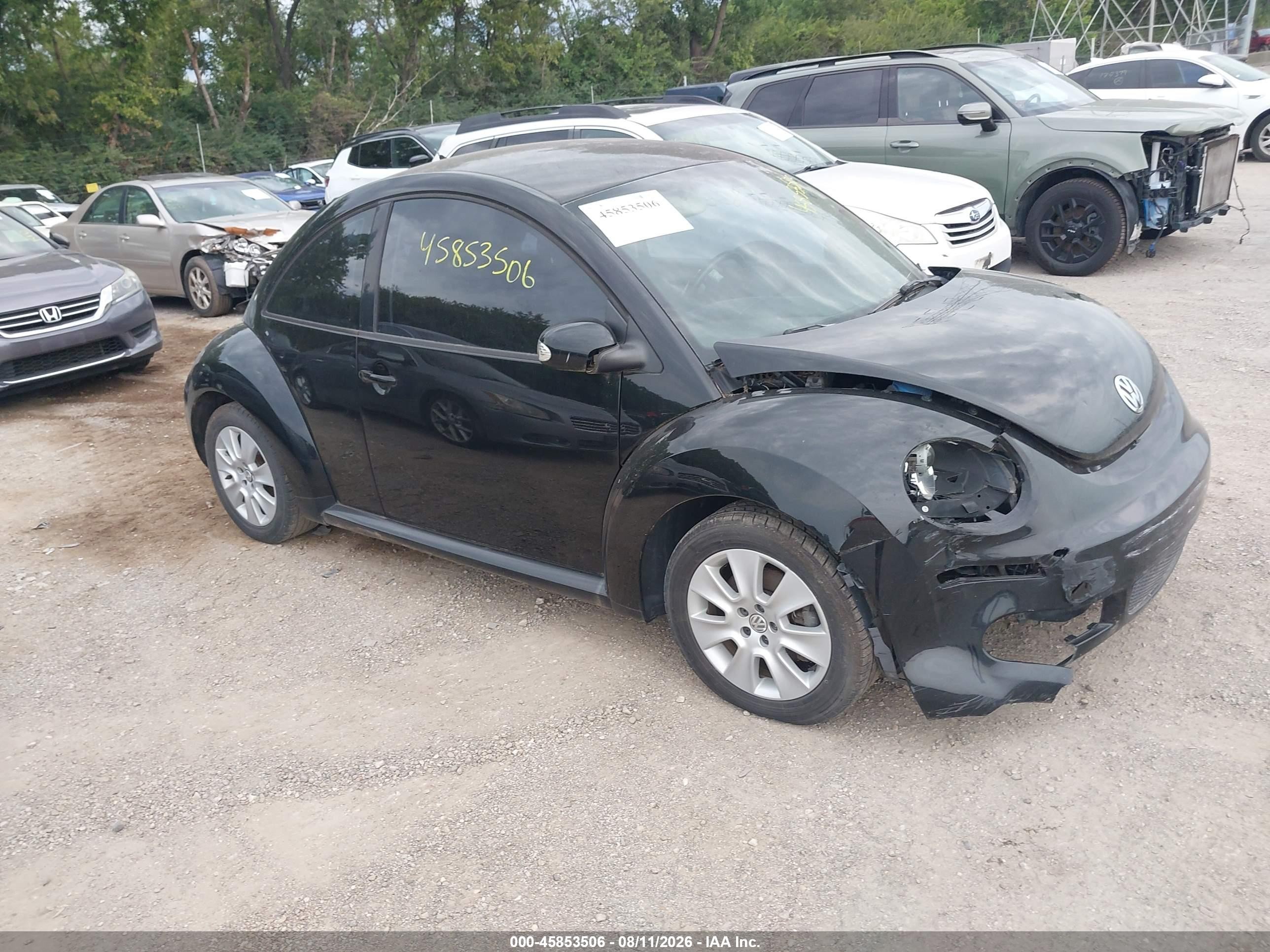 2009 Volkswagen Beetle S, VIN 3VWPW31C49M506476 — Перед