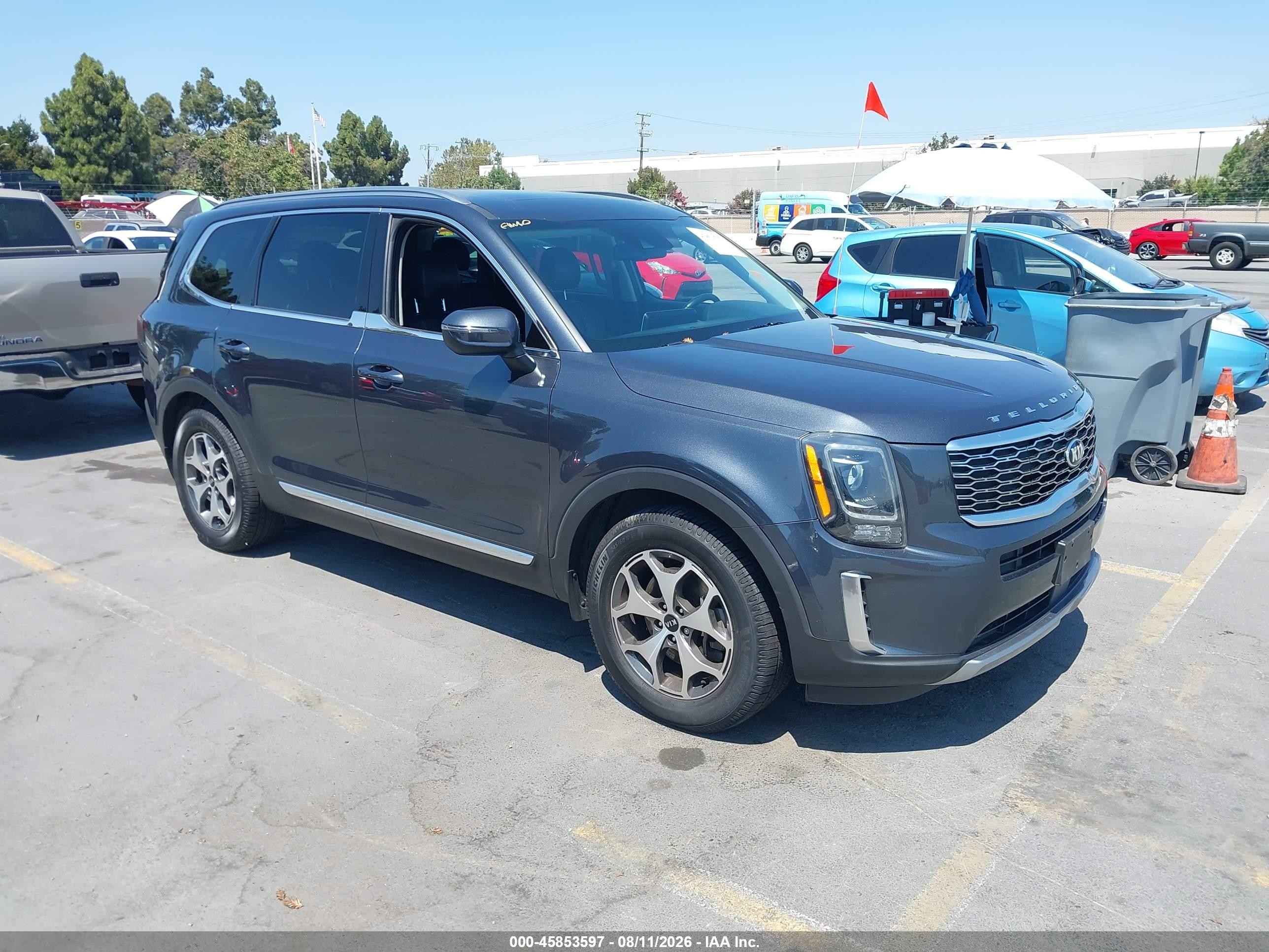 2020 Kia Telluride EX, VIN 5XYP3DHC6LG028587 — Normal wear